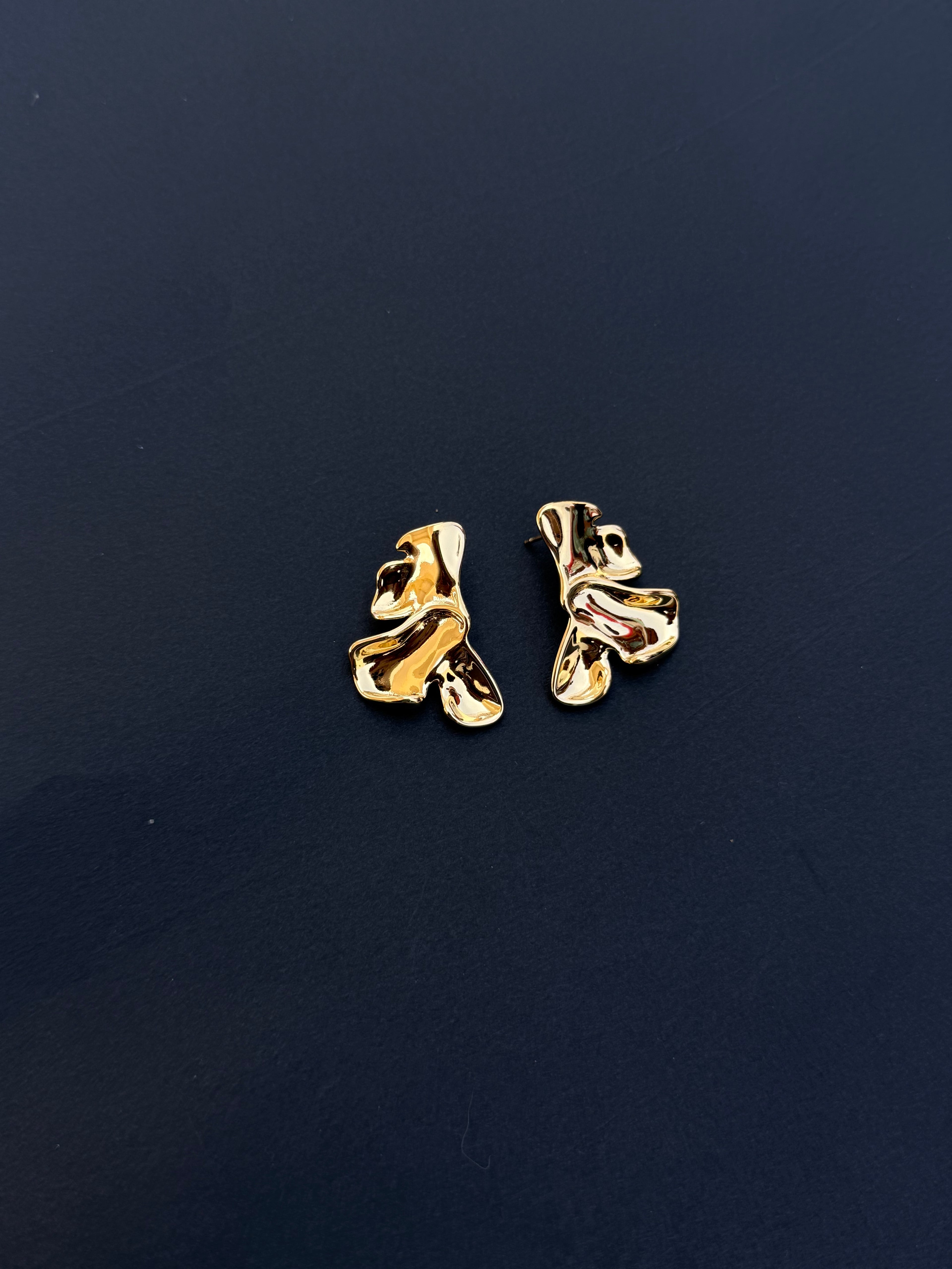 Er002 3 petals anti tarnish western earrings