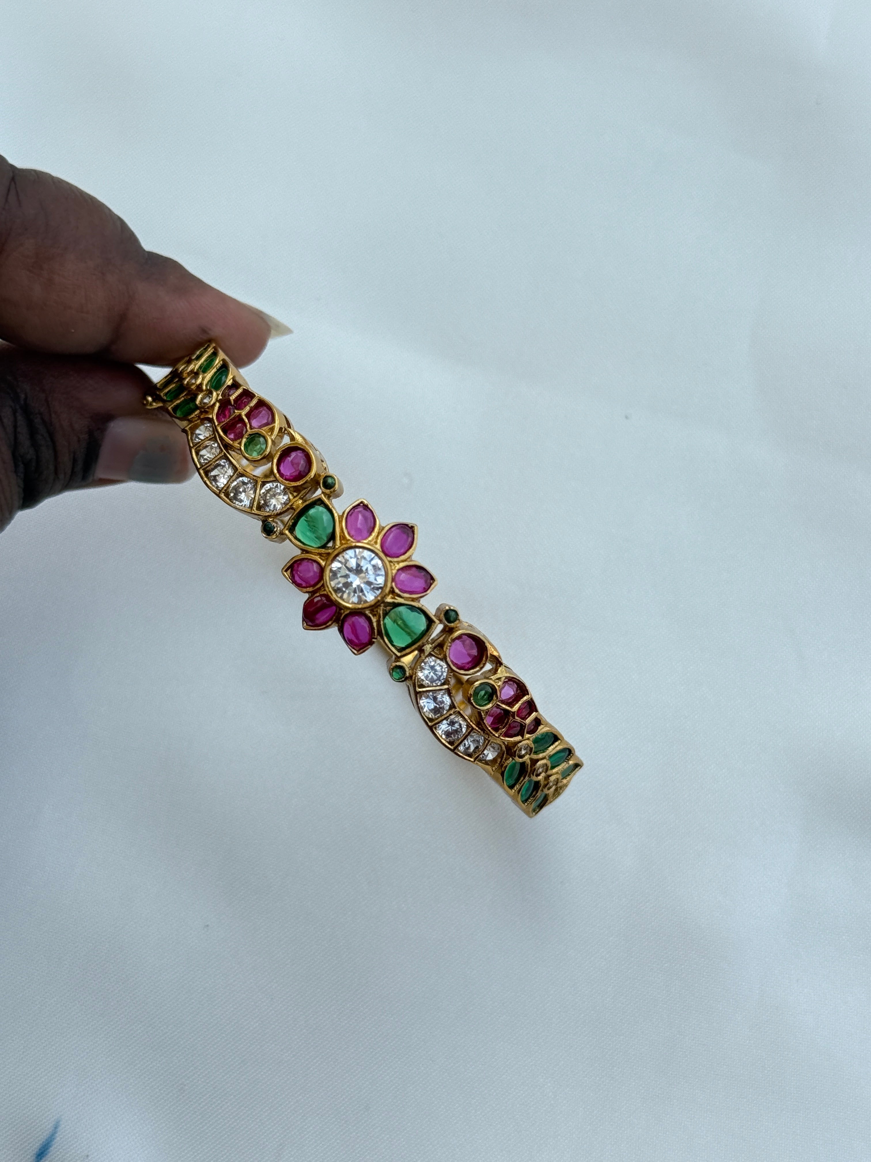 Br525 openable kemp kada bracelet