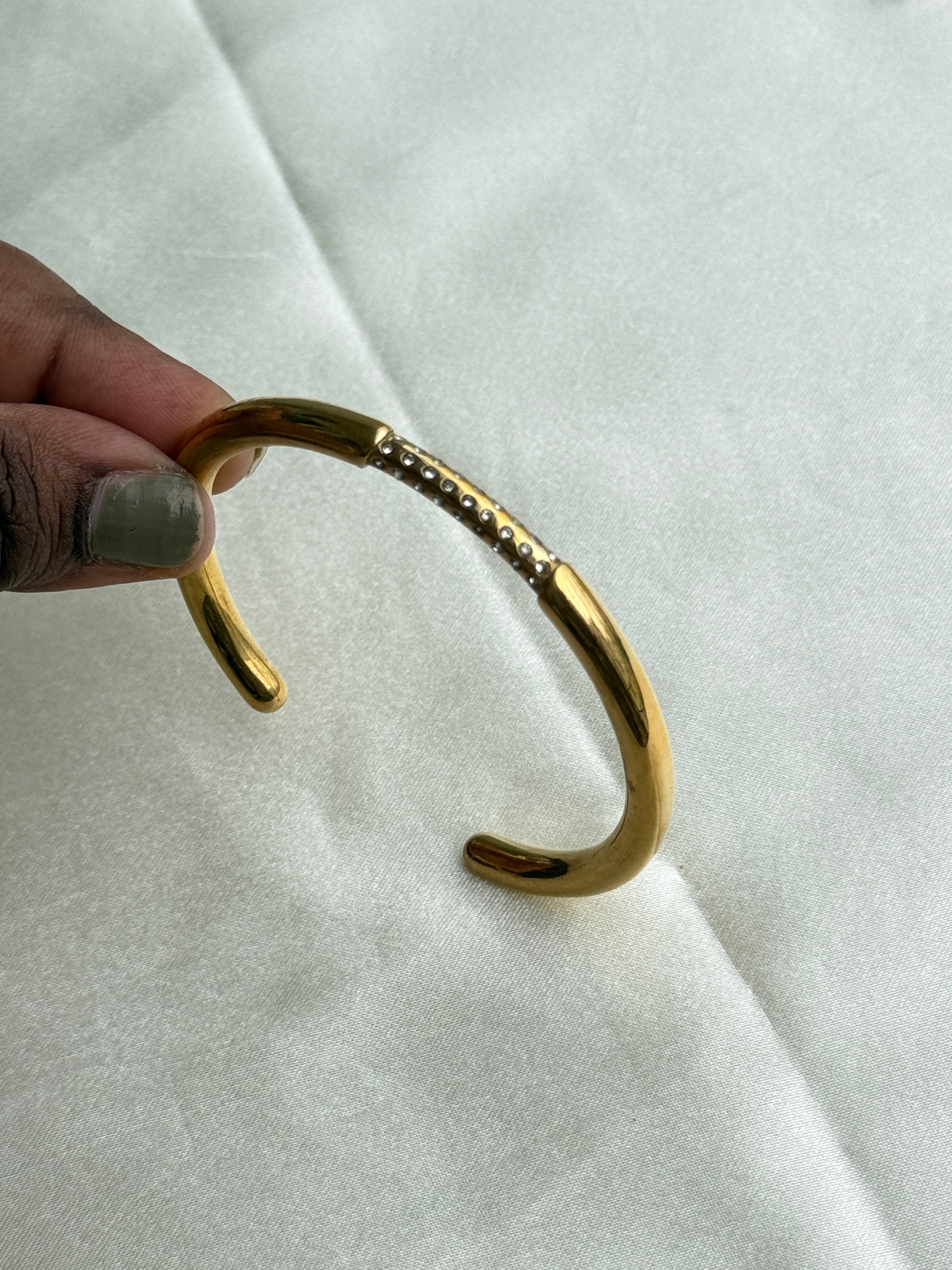 Ab009 gold Anti tarnish bracelets