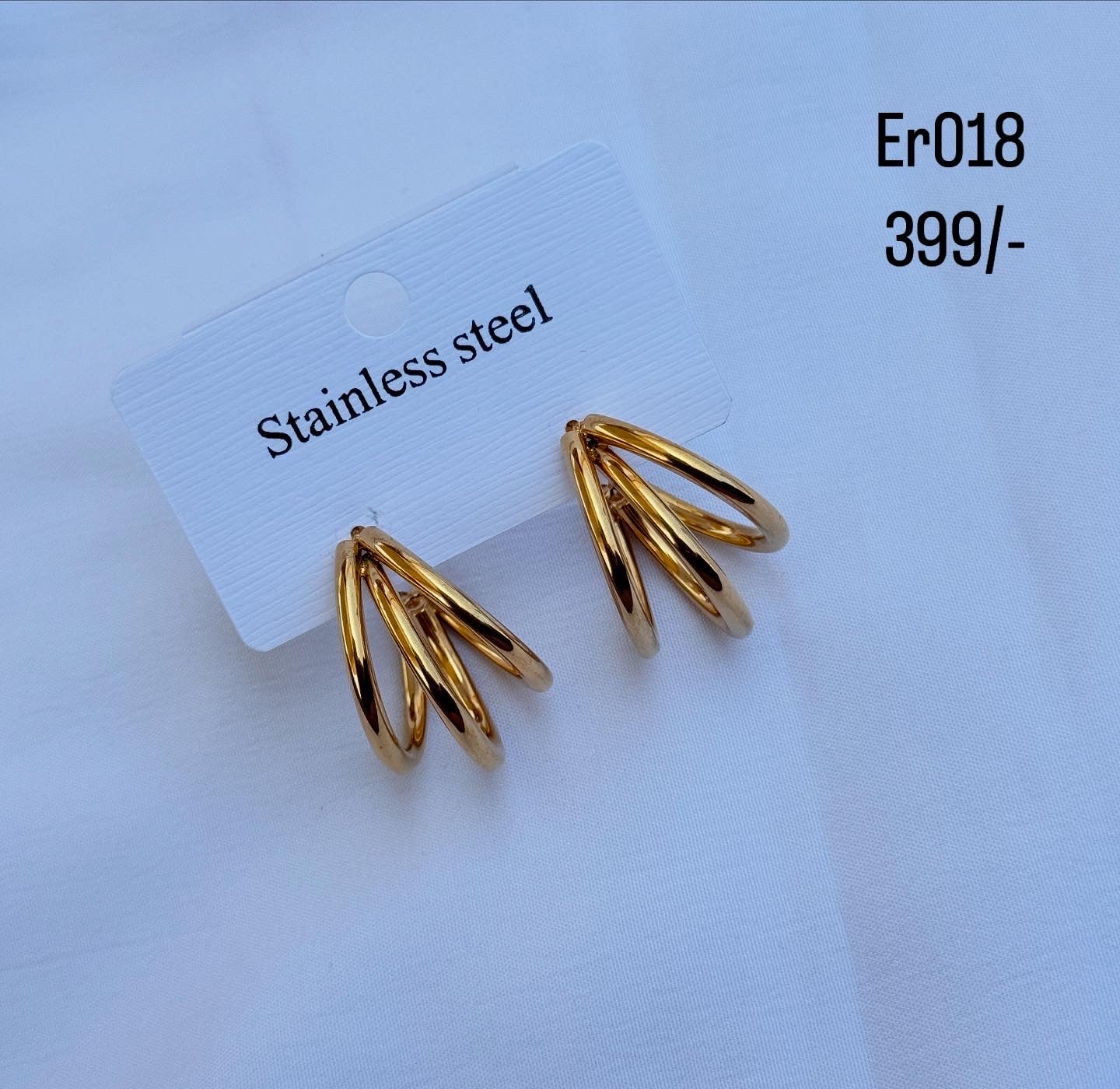 At001 Anti tarnish earrings (color won't fade)