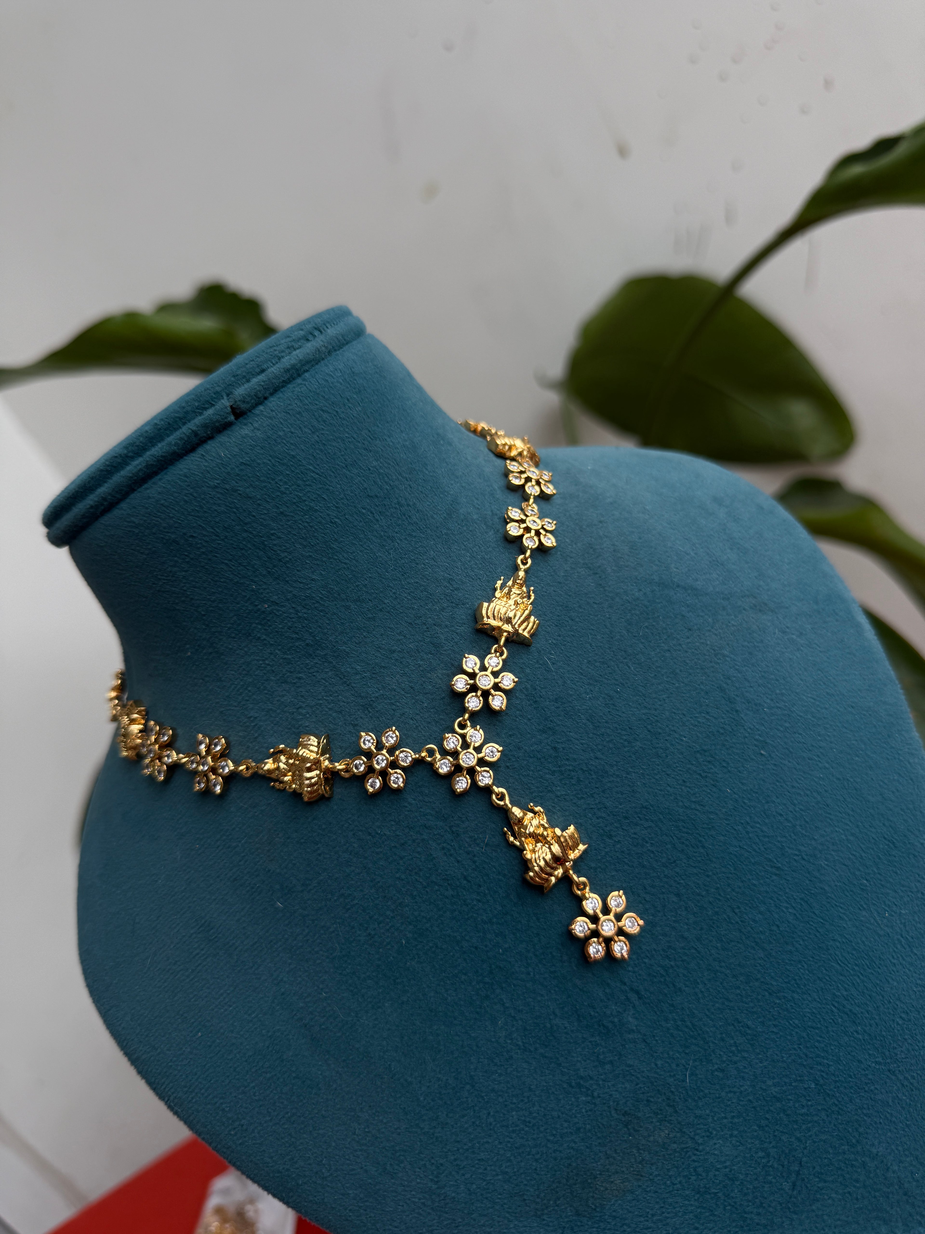 Ph071 panchaloham lakshmi devi neckset