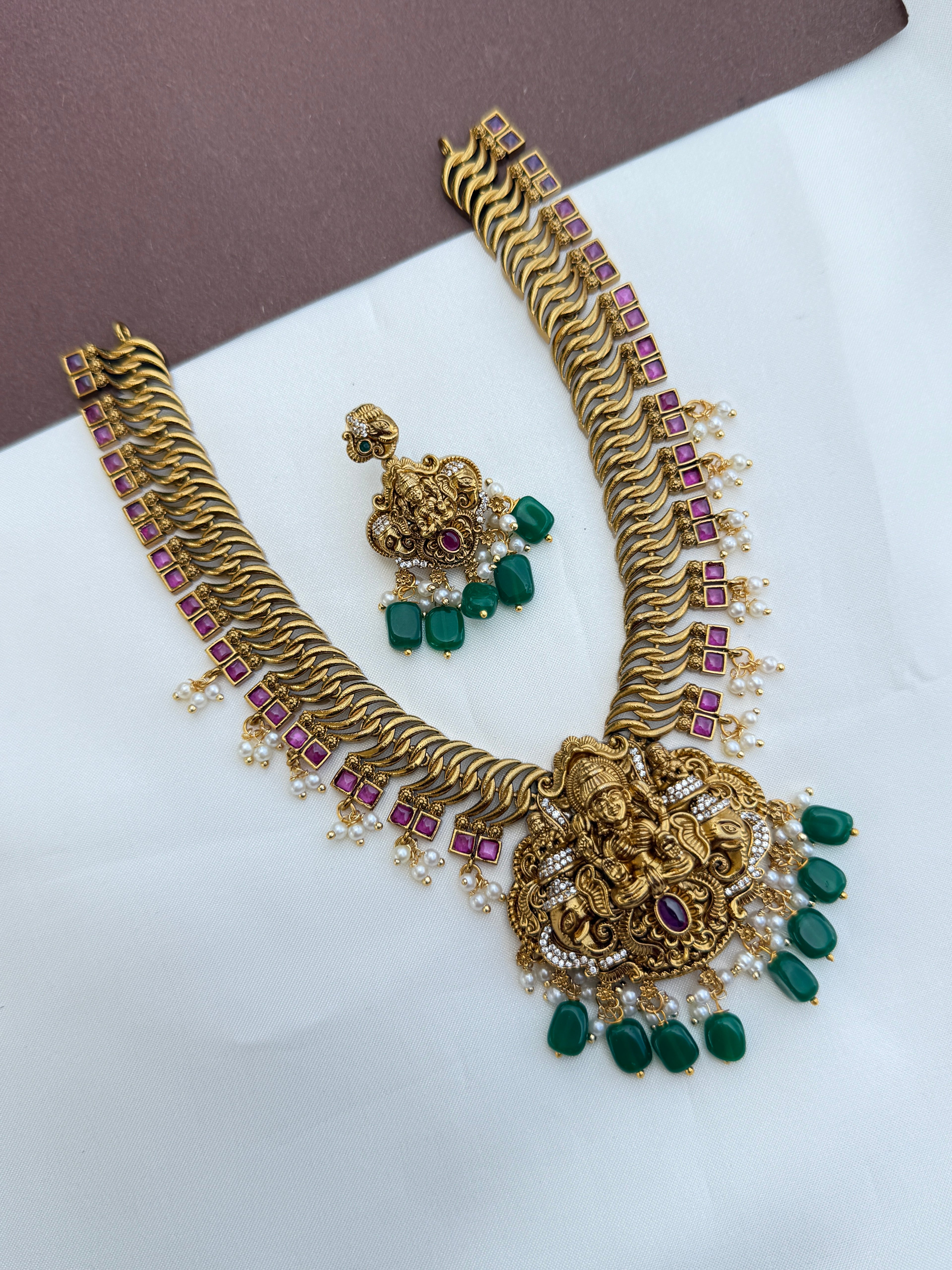 Ns547 nakshi lakshmi devi kemp jalebi neckset
