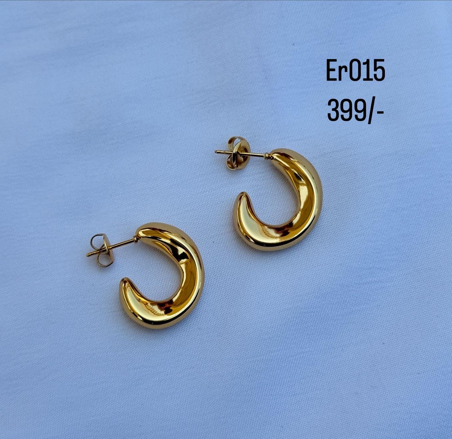 At001 Anti tarnish earrings (color won't fade)