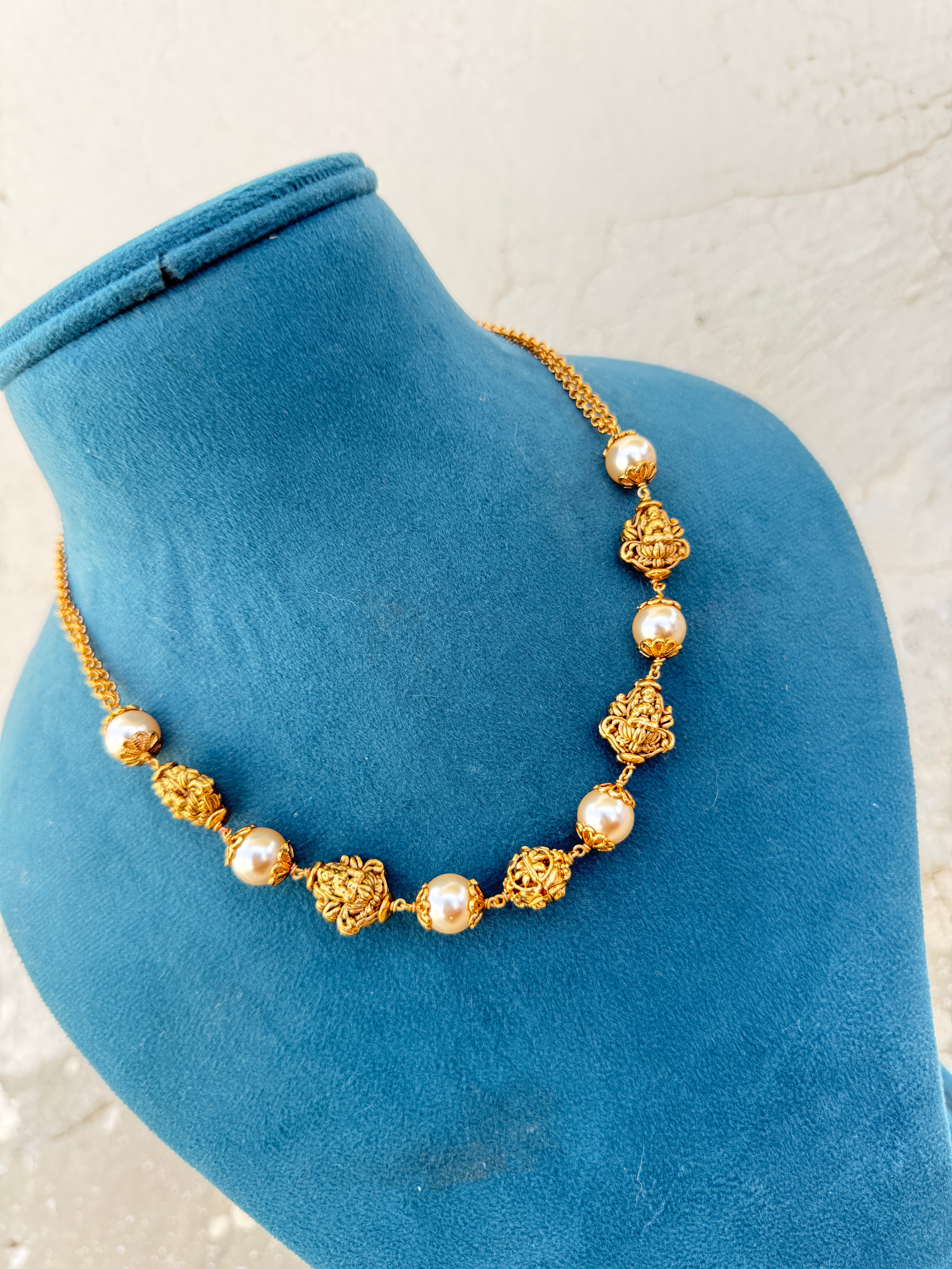 Bb034 Lakshmi devi nakshi gold ball pearl chain
