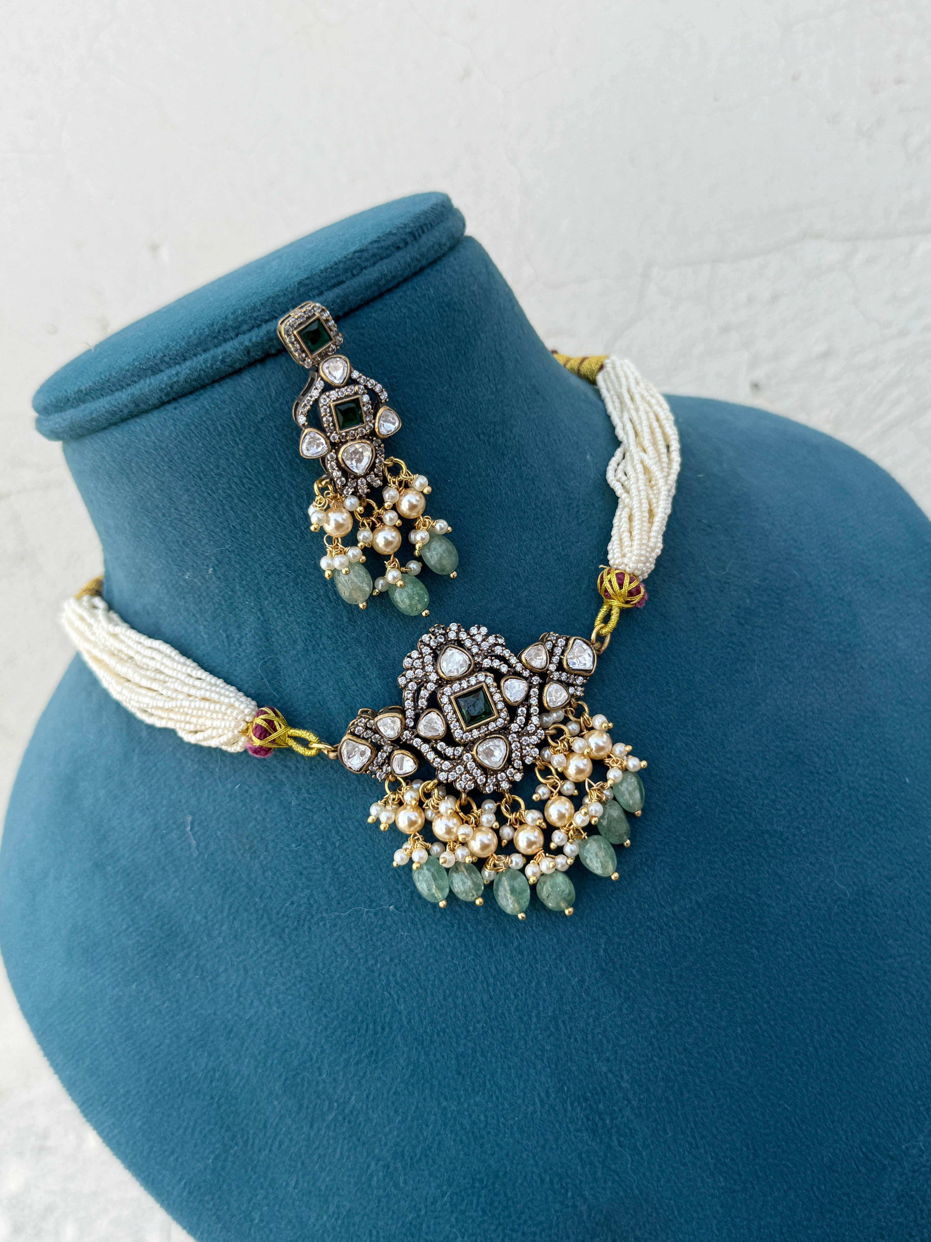 Ns541 Victorian moissanite sugar pearl choker