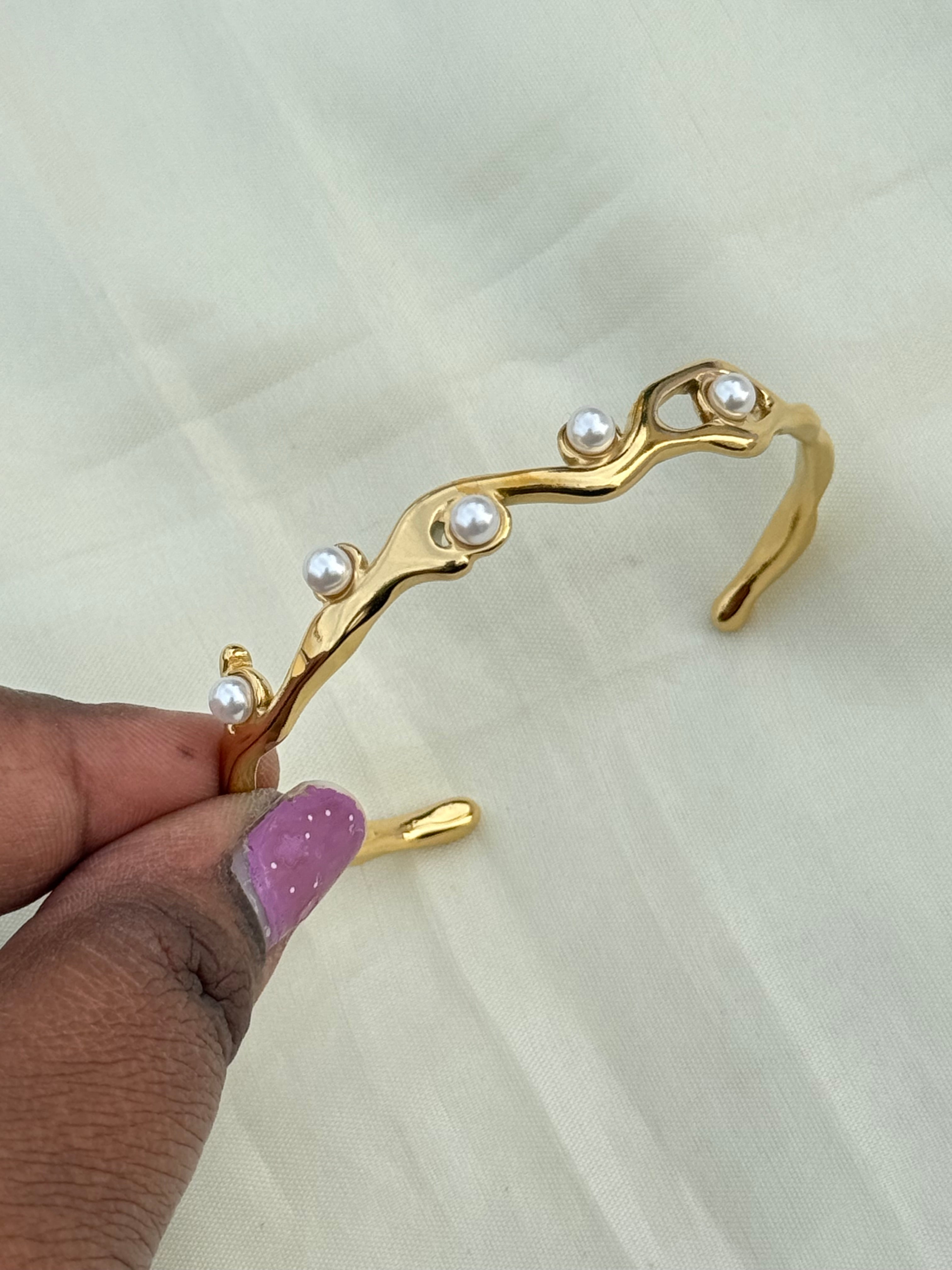 Ab018 pearl anti tarnish bracelet