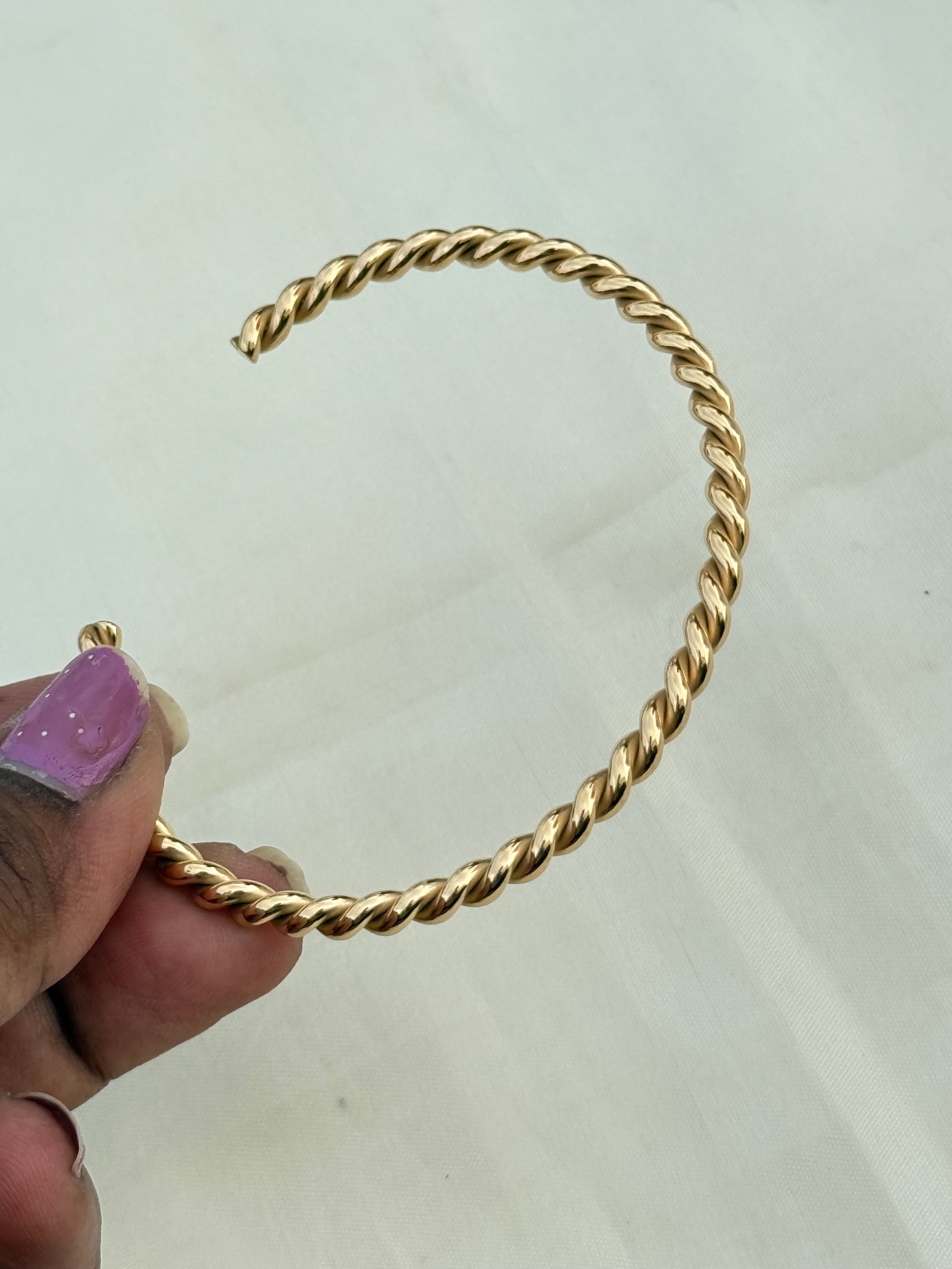 Ab015 gold spiral Anti tarnish bracelet