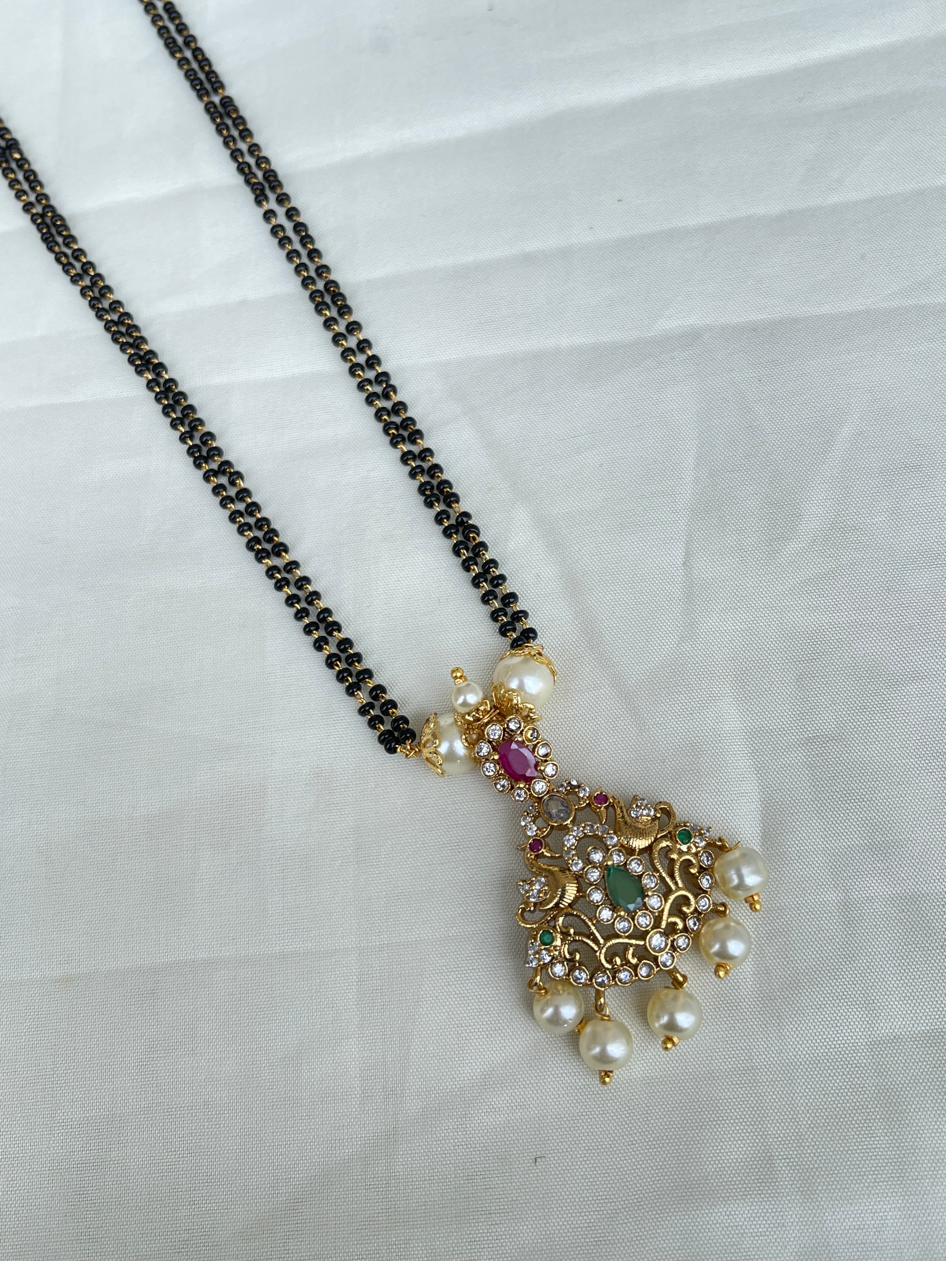 2 lines short multi pendant blackbeads
