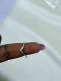 RG043 anti tarnis v shape finger ring
