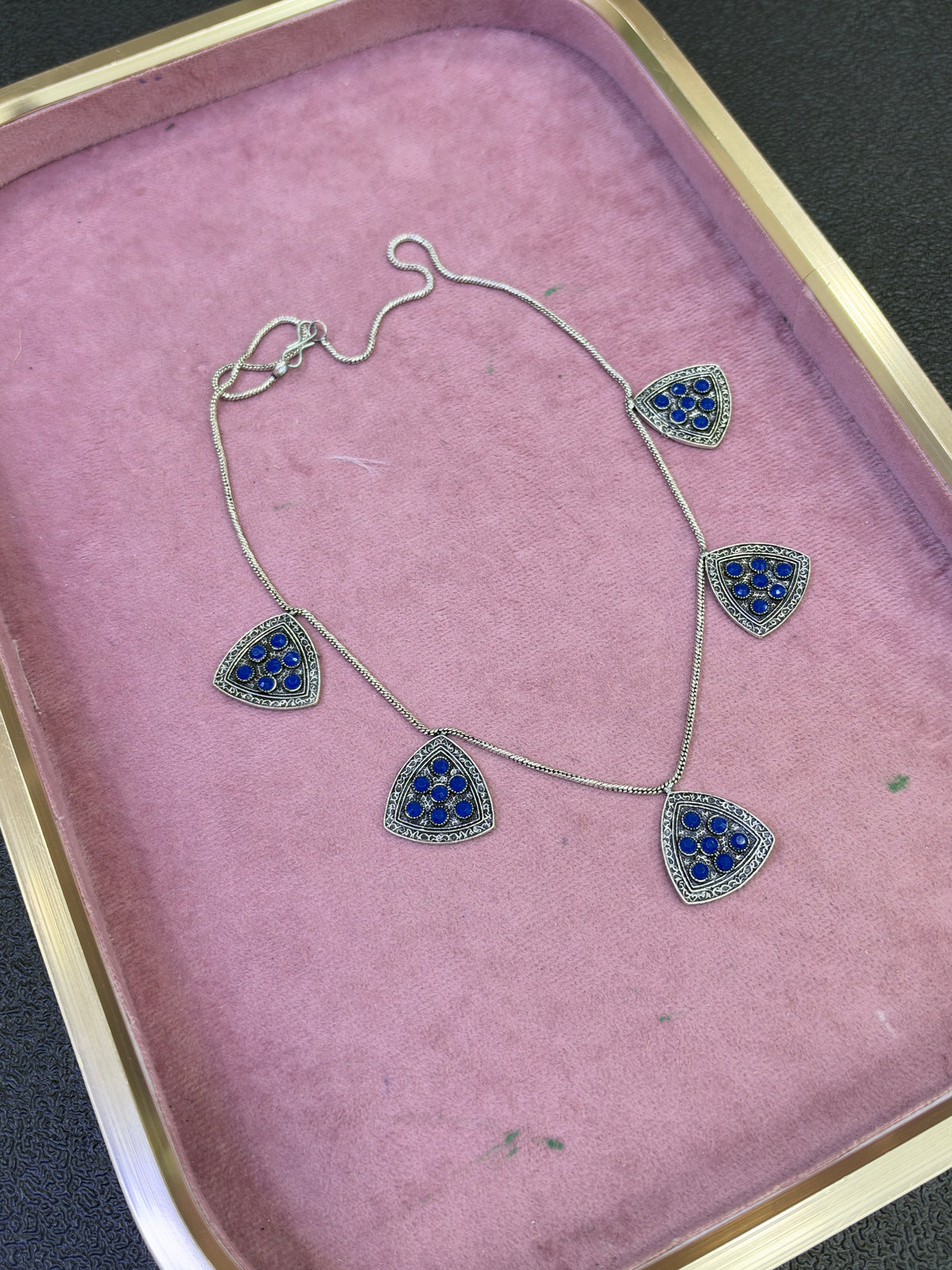 Ox107 oxidised blue pendants simple Neckset
