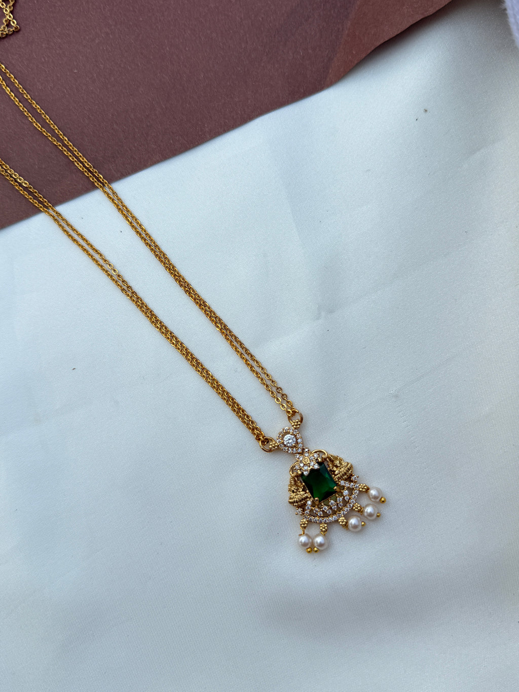 Ns611 2 lines Lakshmidevi green stone chain