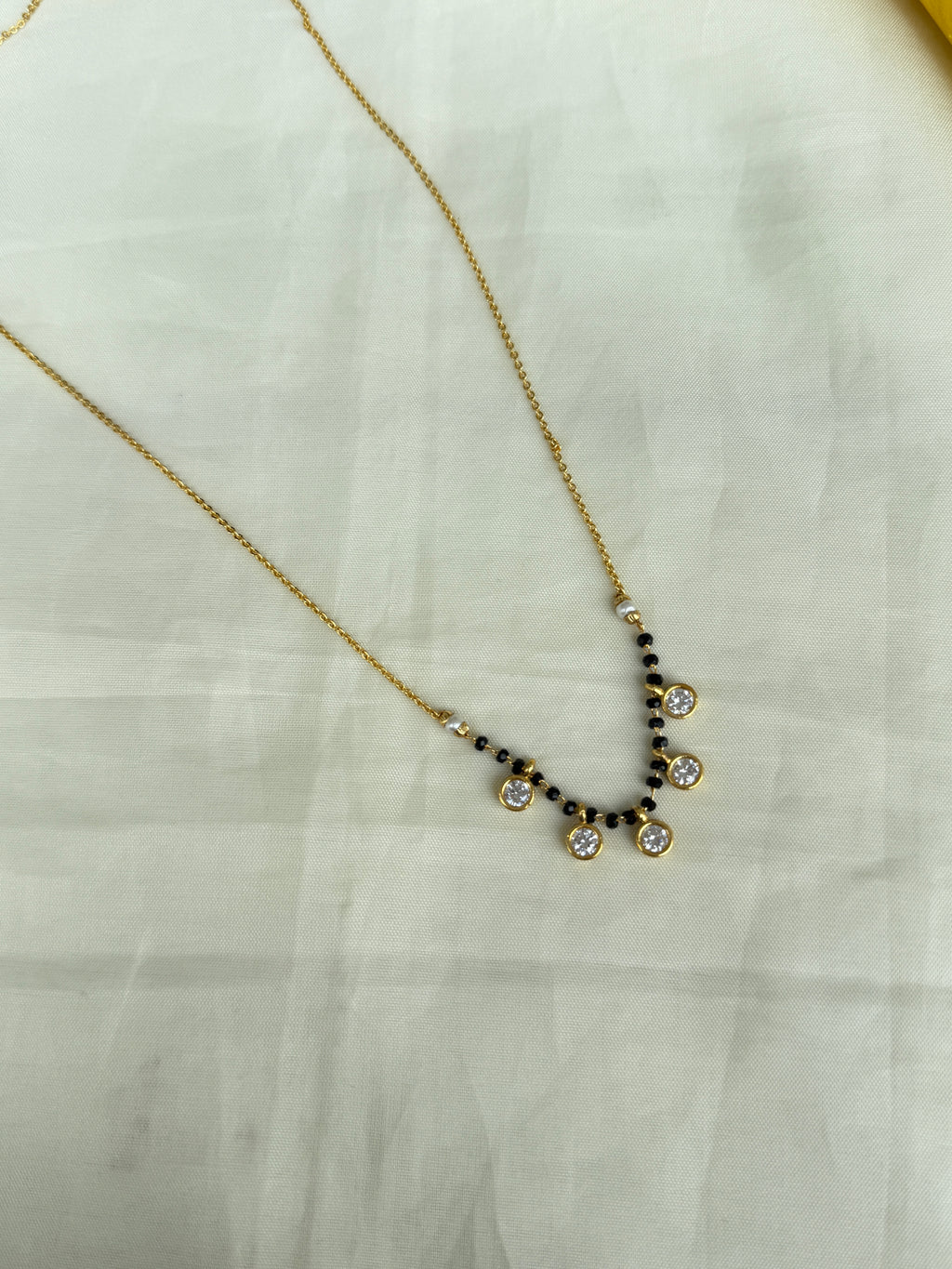 Bb017 5 stones 16 inches blackbeads