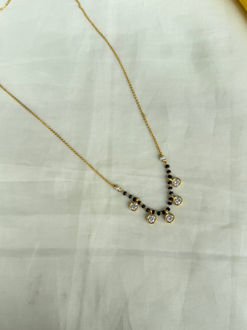 Bb017 5 stones 16 inches blackbeads