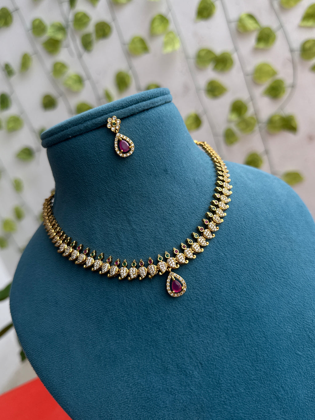Ns834  leaf multi short neckset with drop earrings