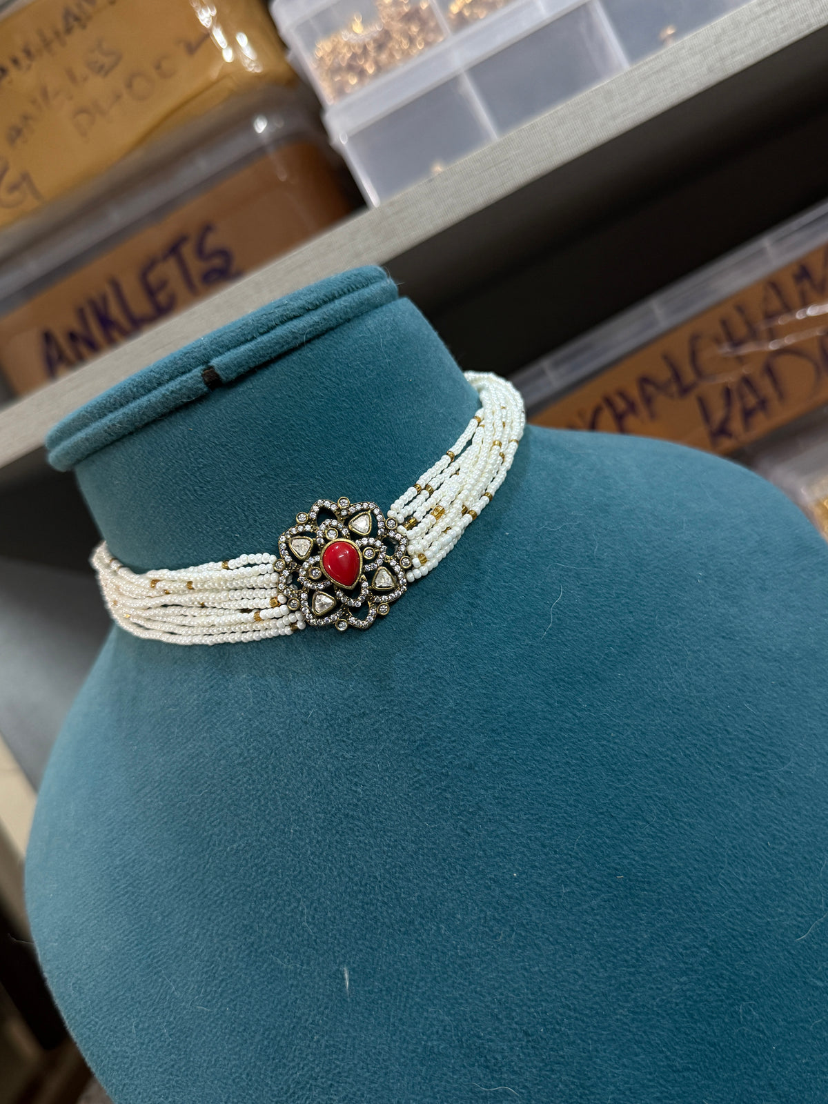 Sugar pearls moissanite flower  design pendant choker neckset ch236