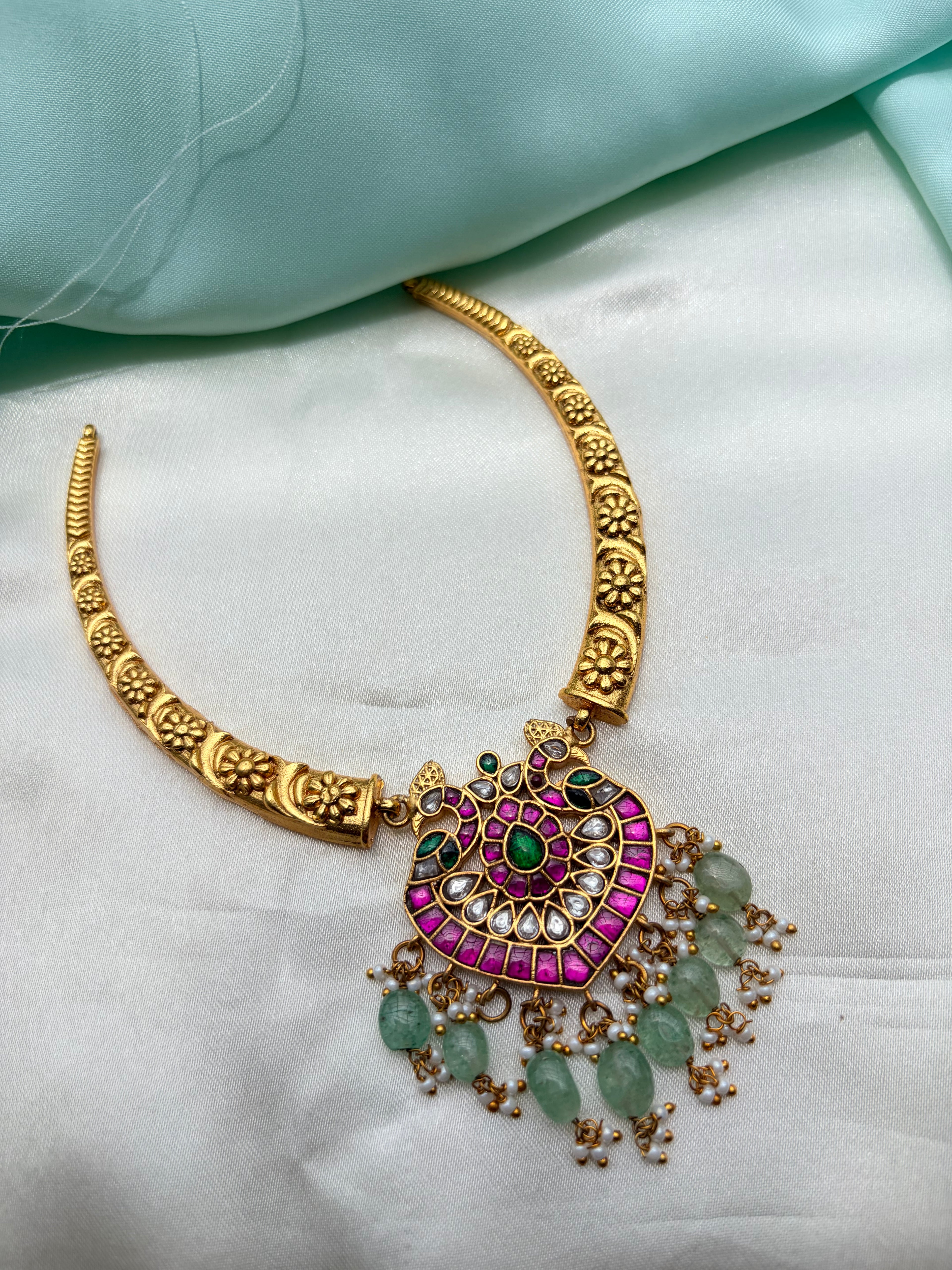 Jadau Kundan peacock with green beads kante neckset ns233