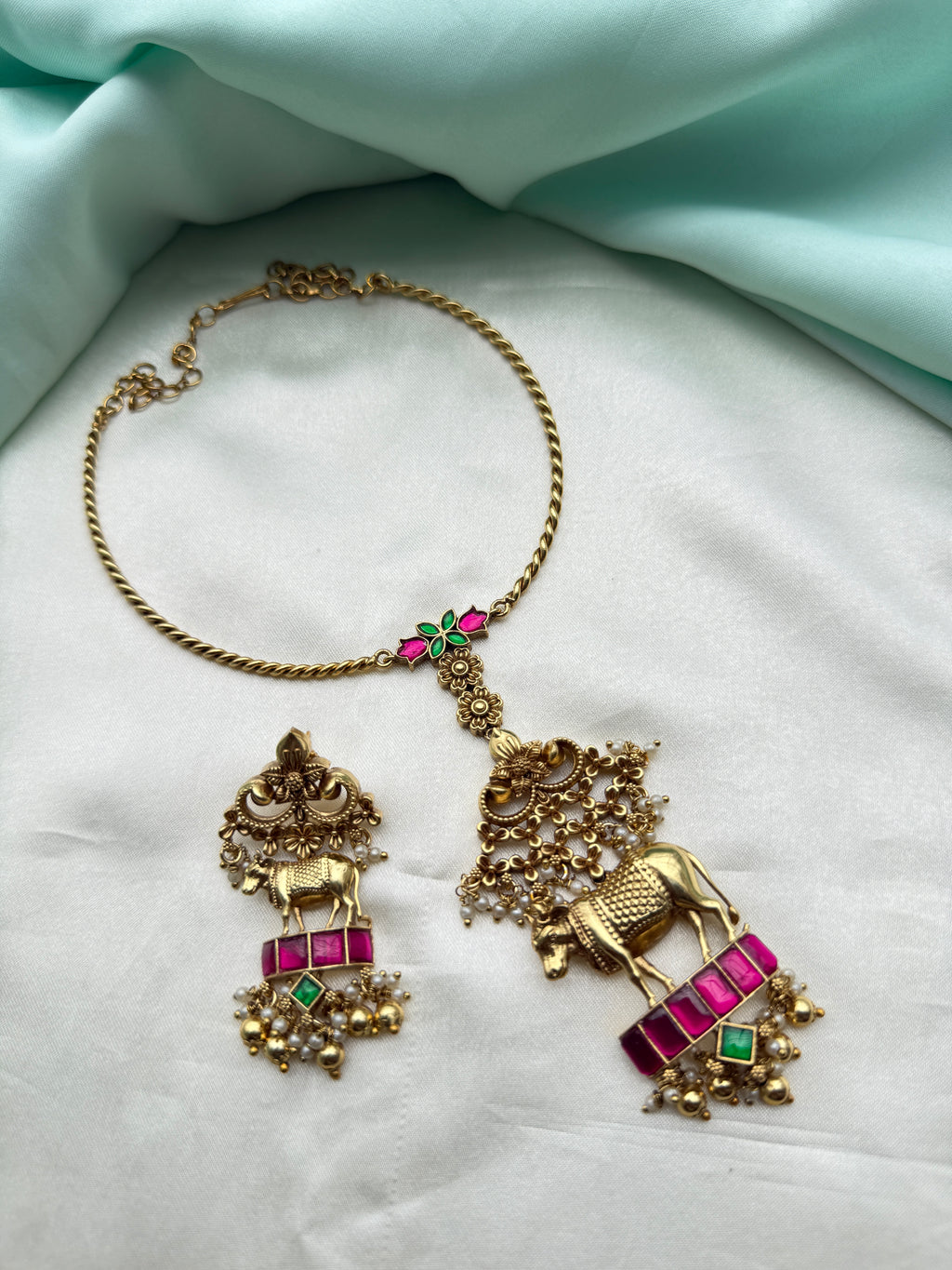 Ns256  multi kante neckset cow pendant with earrings
