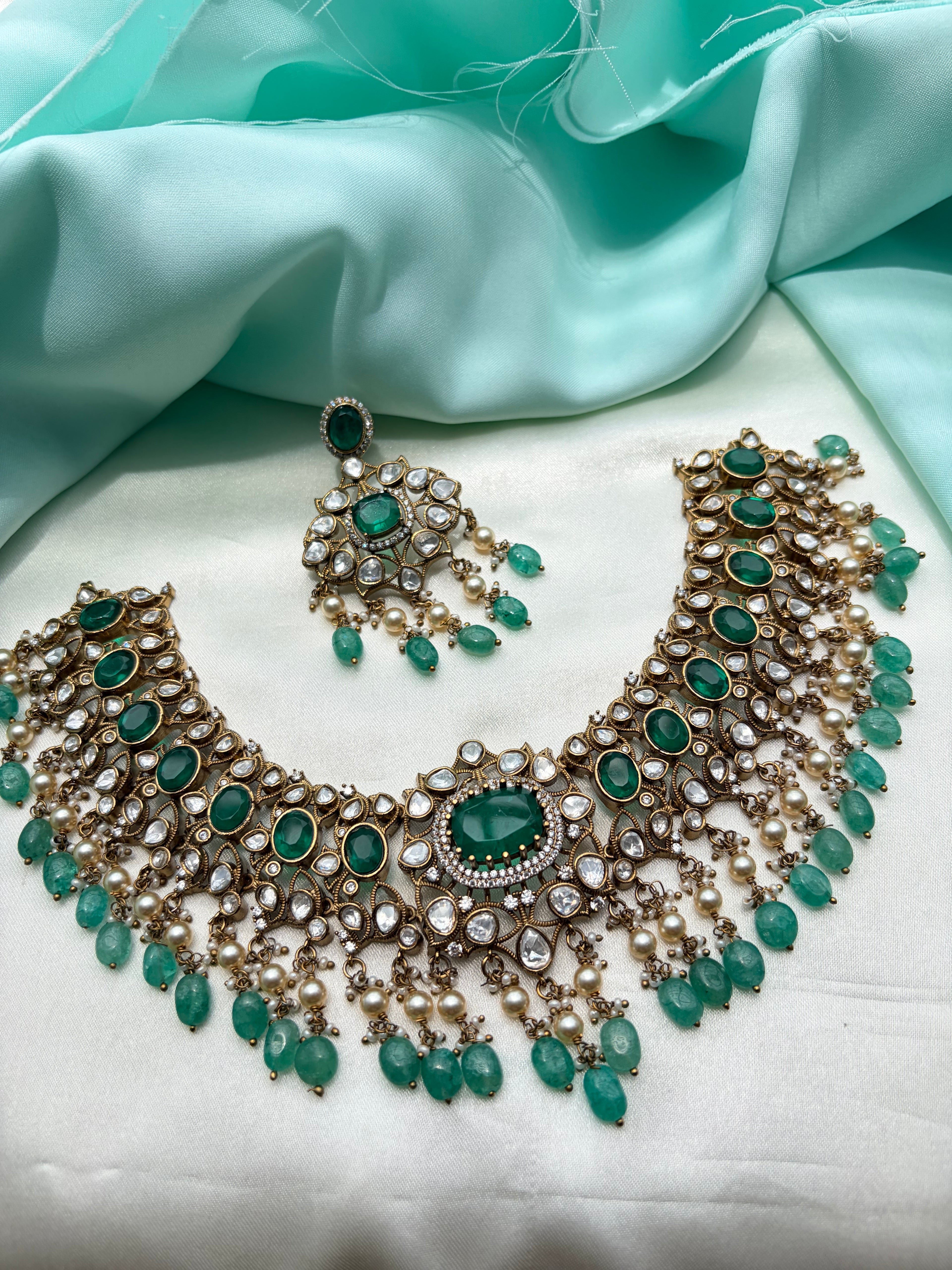 Moissanite green beads with earrings ns202