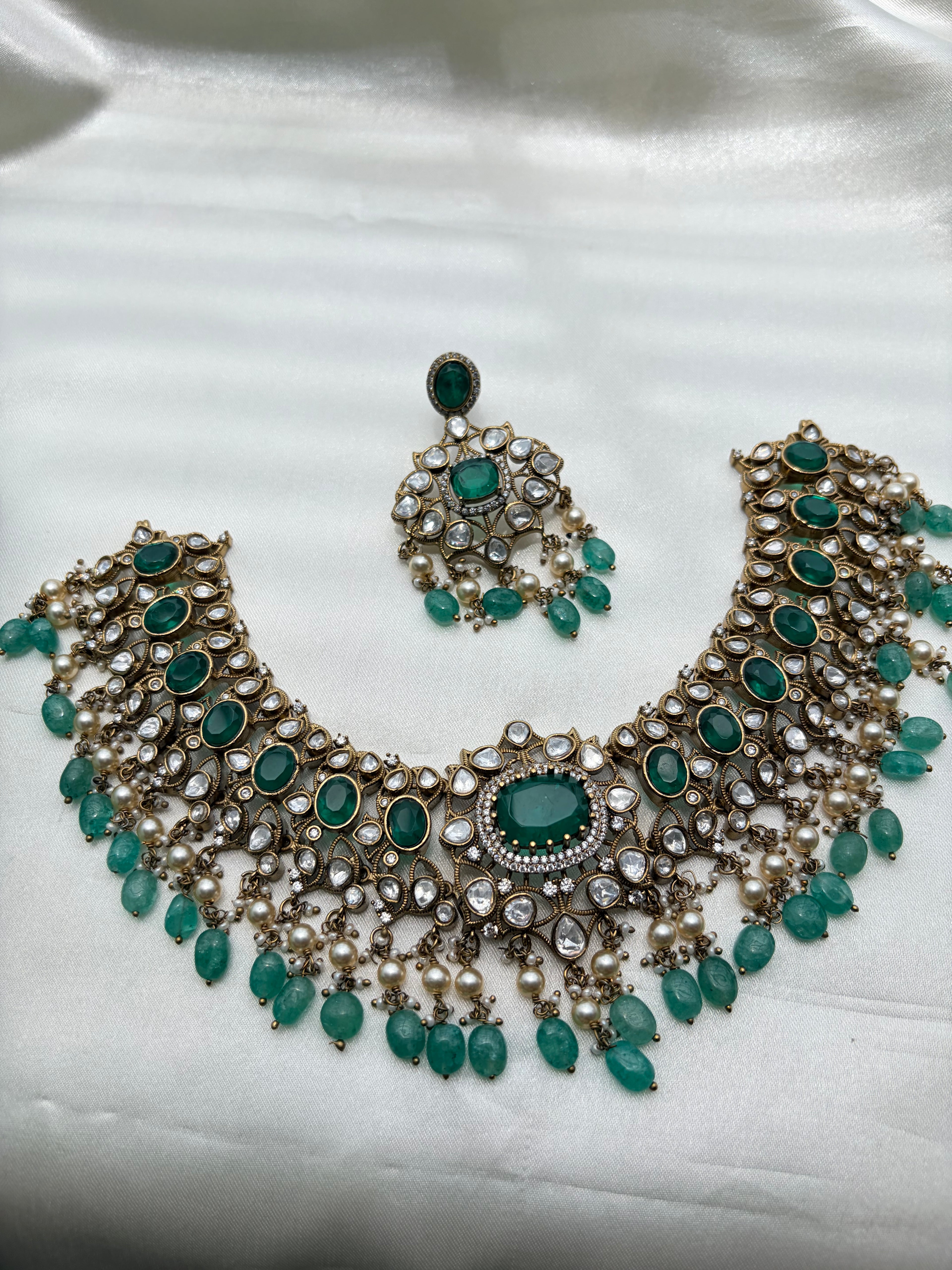 Moissanite green beads with earrings ns202