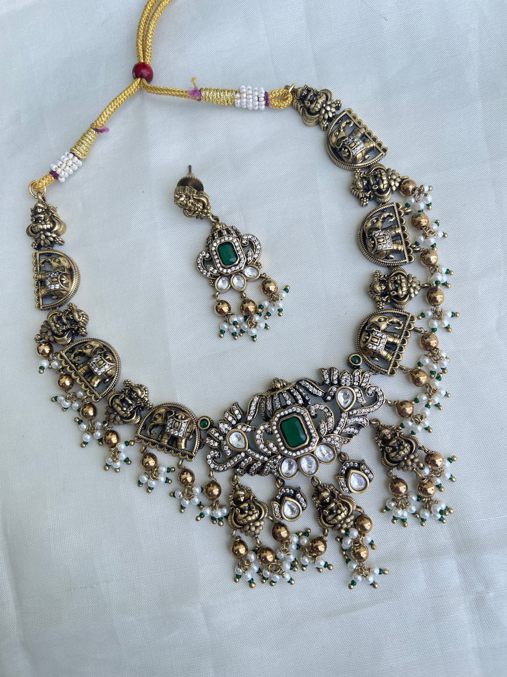 Ns1530 elephant Lakshmi Devi antique Victorian neckset..!