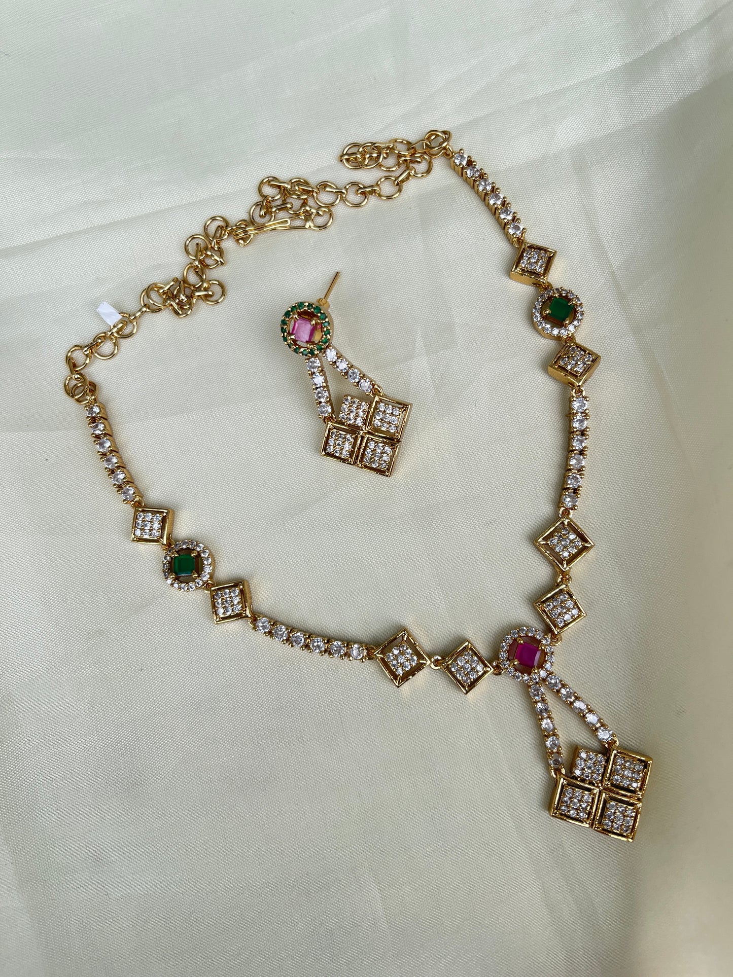 Multi cz Western neckset