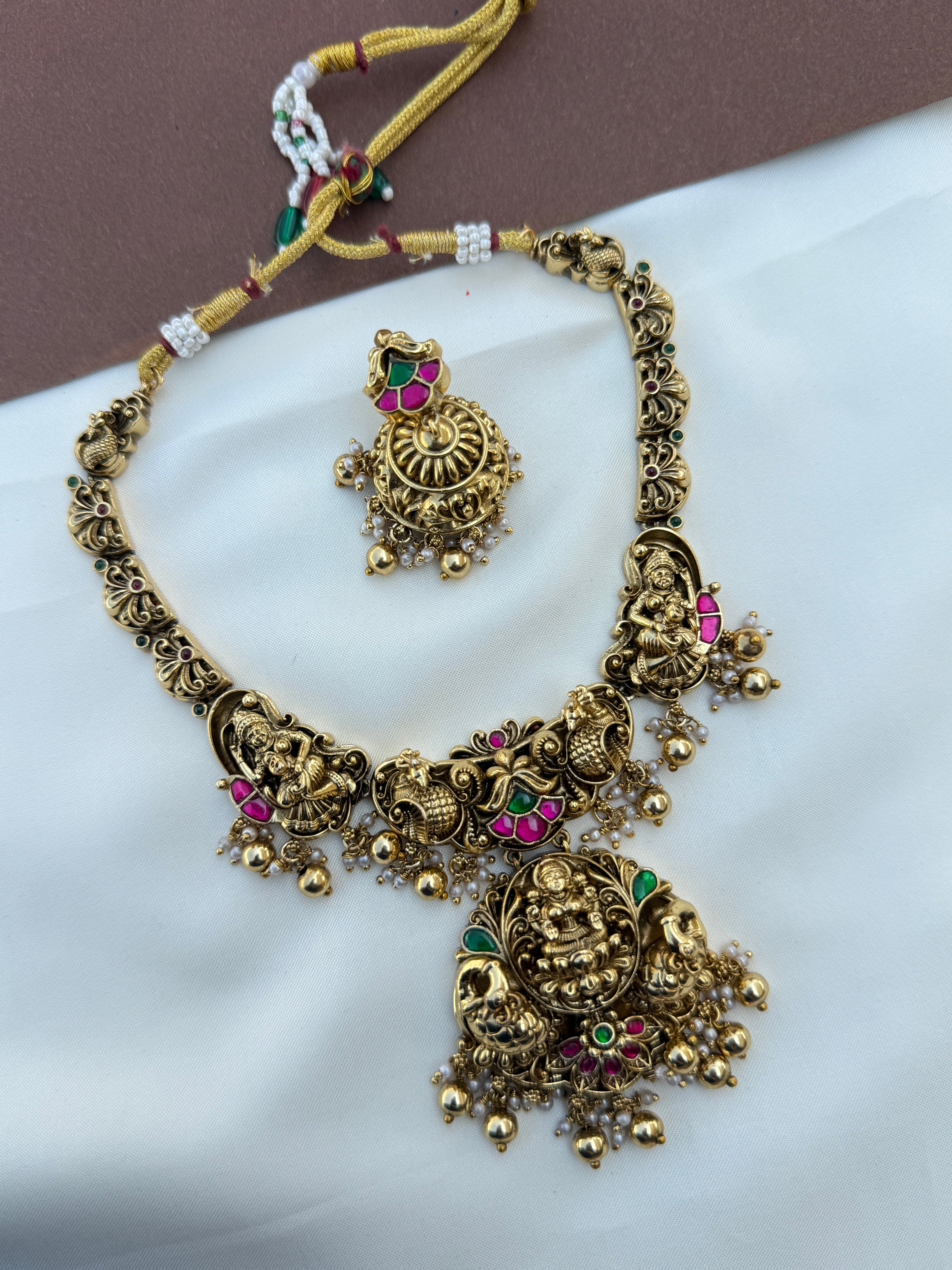 Ns620 dual peacock Lakshmidevi jadau Kundan nakshi neckset