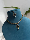 Ns469 uncuts emerald stone neckset