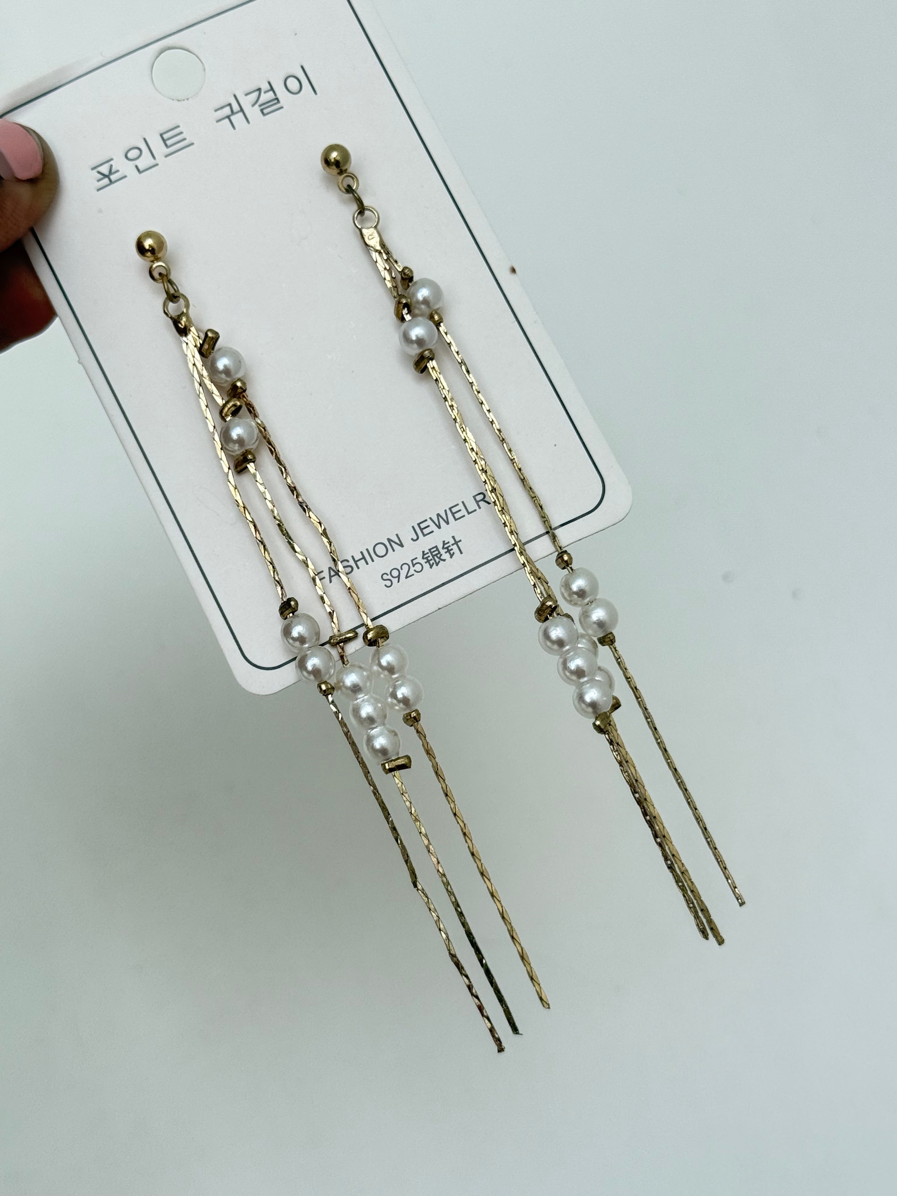 We502 pearl tassels
