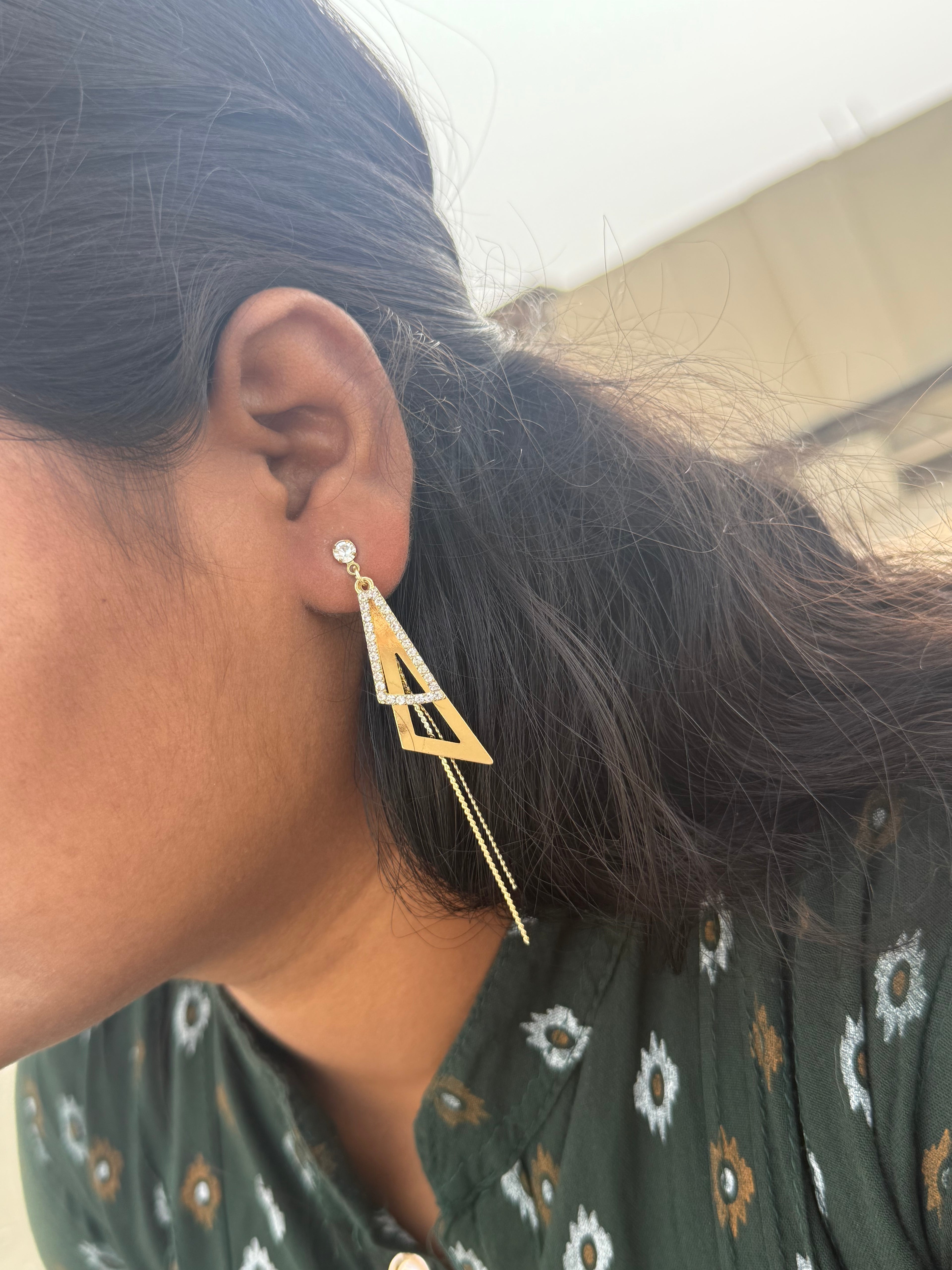 We505 triangle tassels