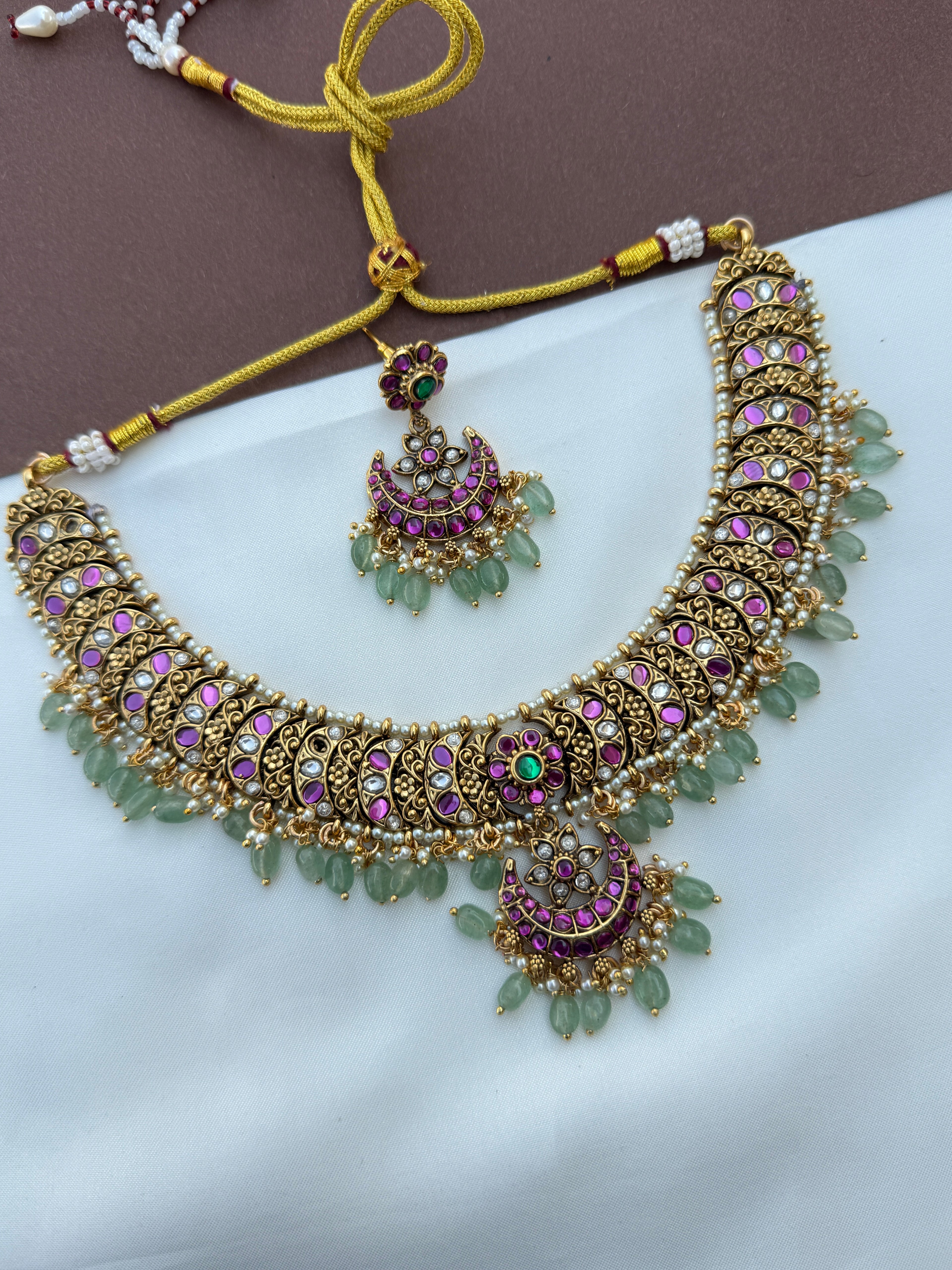 Ns623 jadau kundan short neckset
