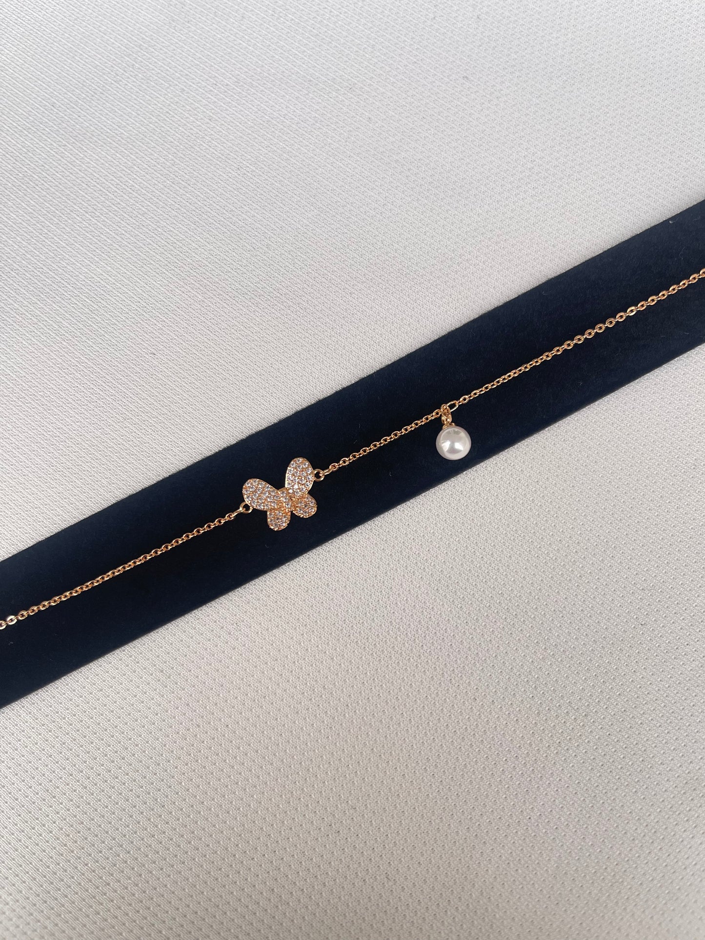 Butterfly pearl adjustable bracelet