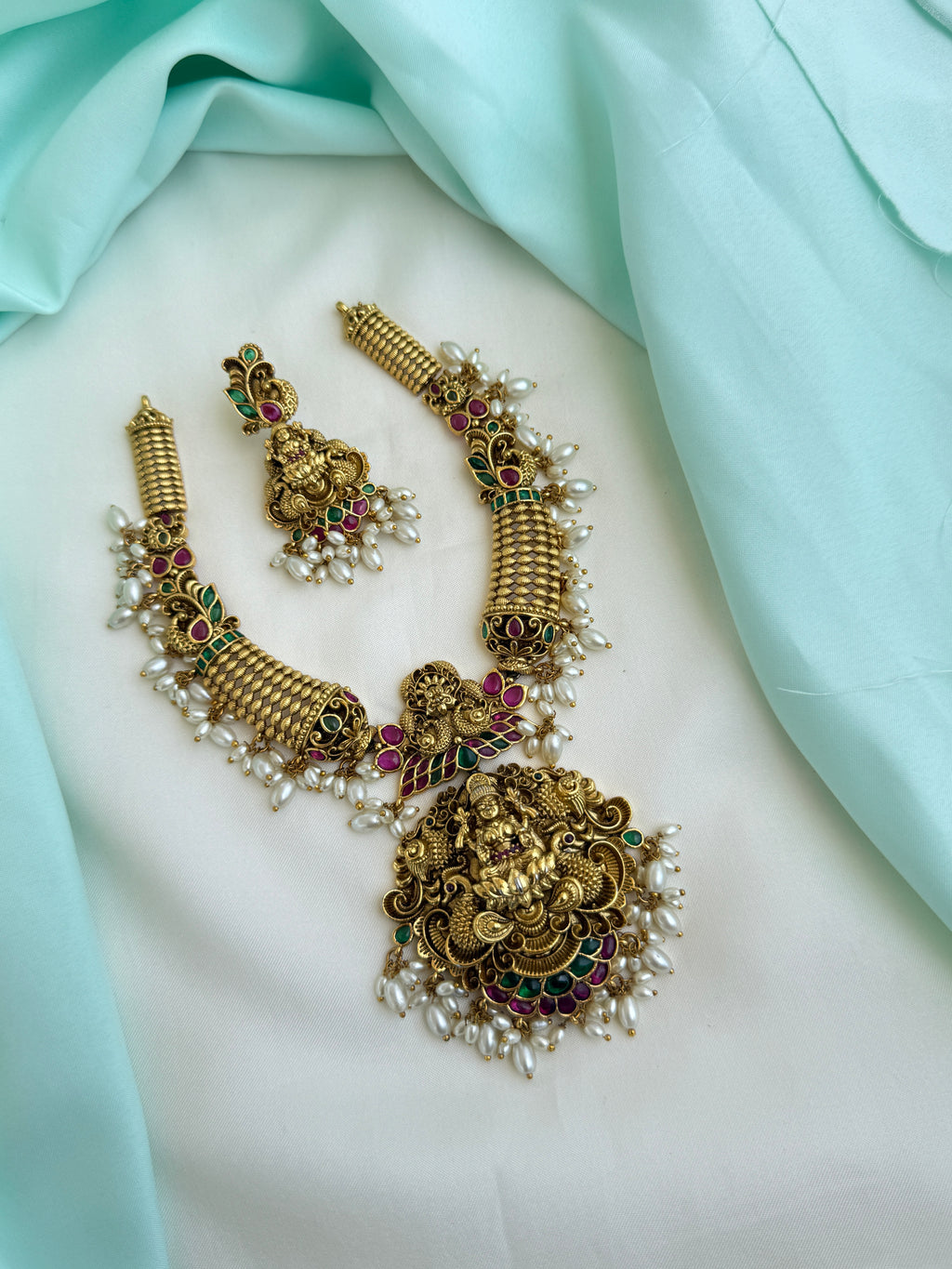 NS0051 rice pearl nakshi Lakshmi Devi Neckset