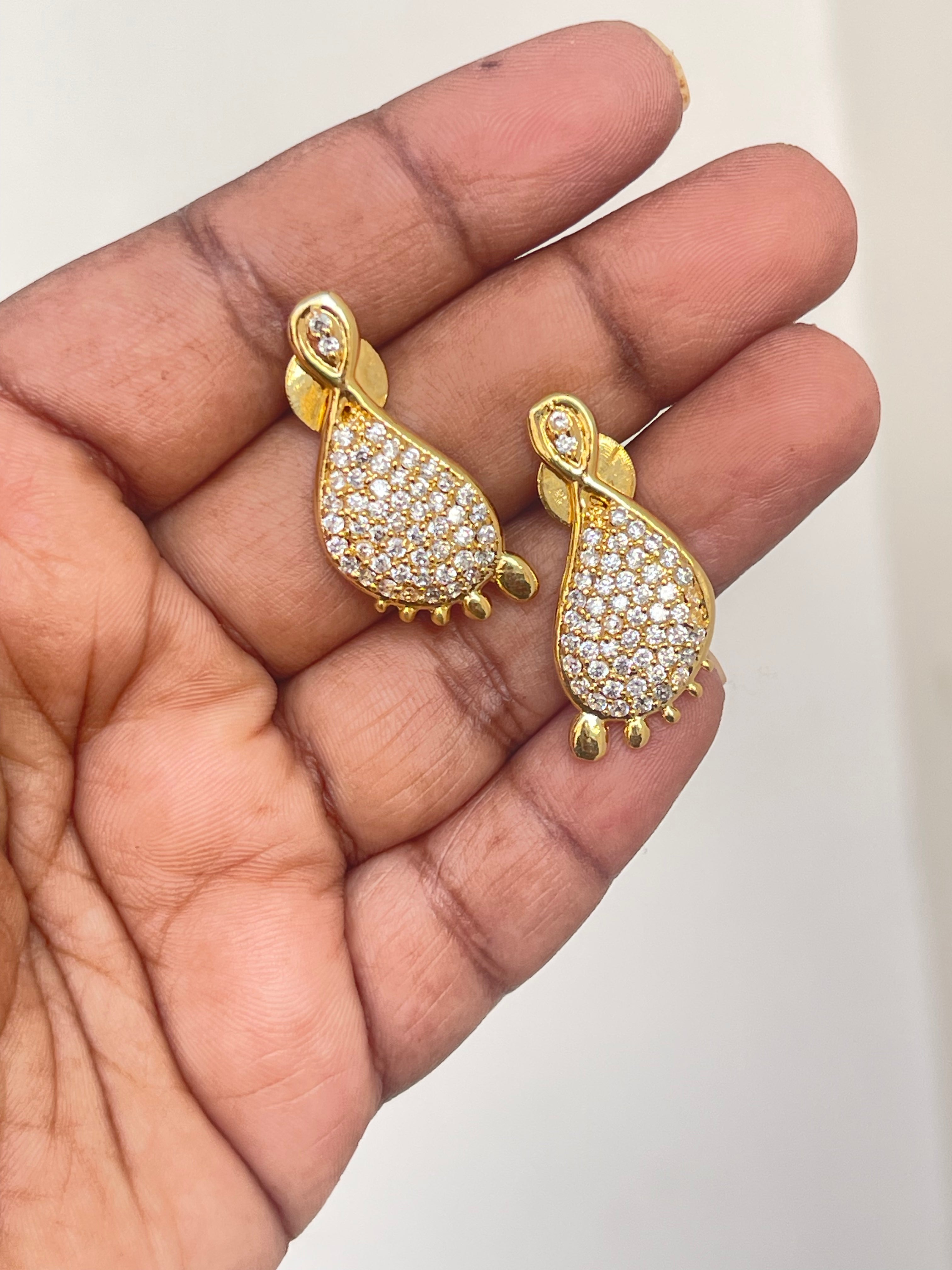 Footprints earrings