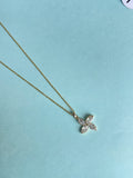 Single line chain with pendant
