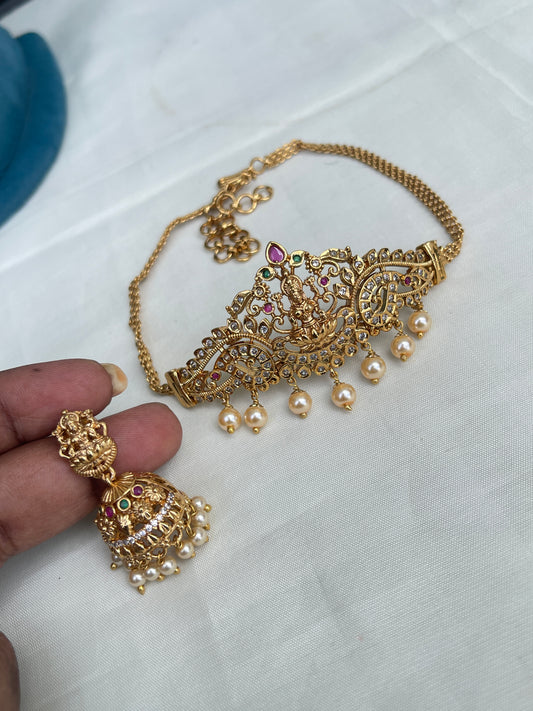 Lakshmi Devi choker with Earrings u can use as bajuband and choker as well..! Ns1601