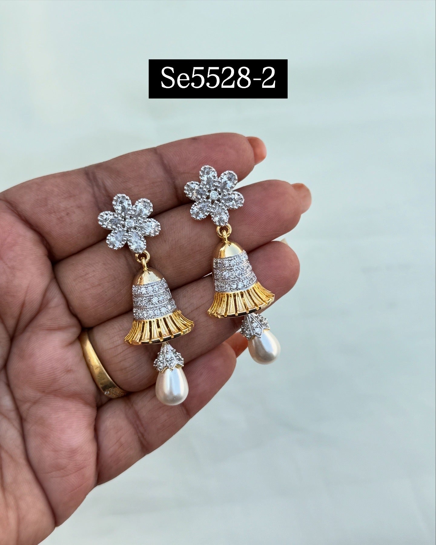 250/- sale Earrings