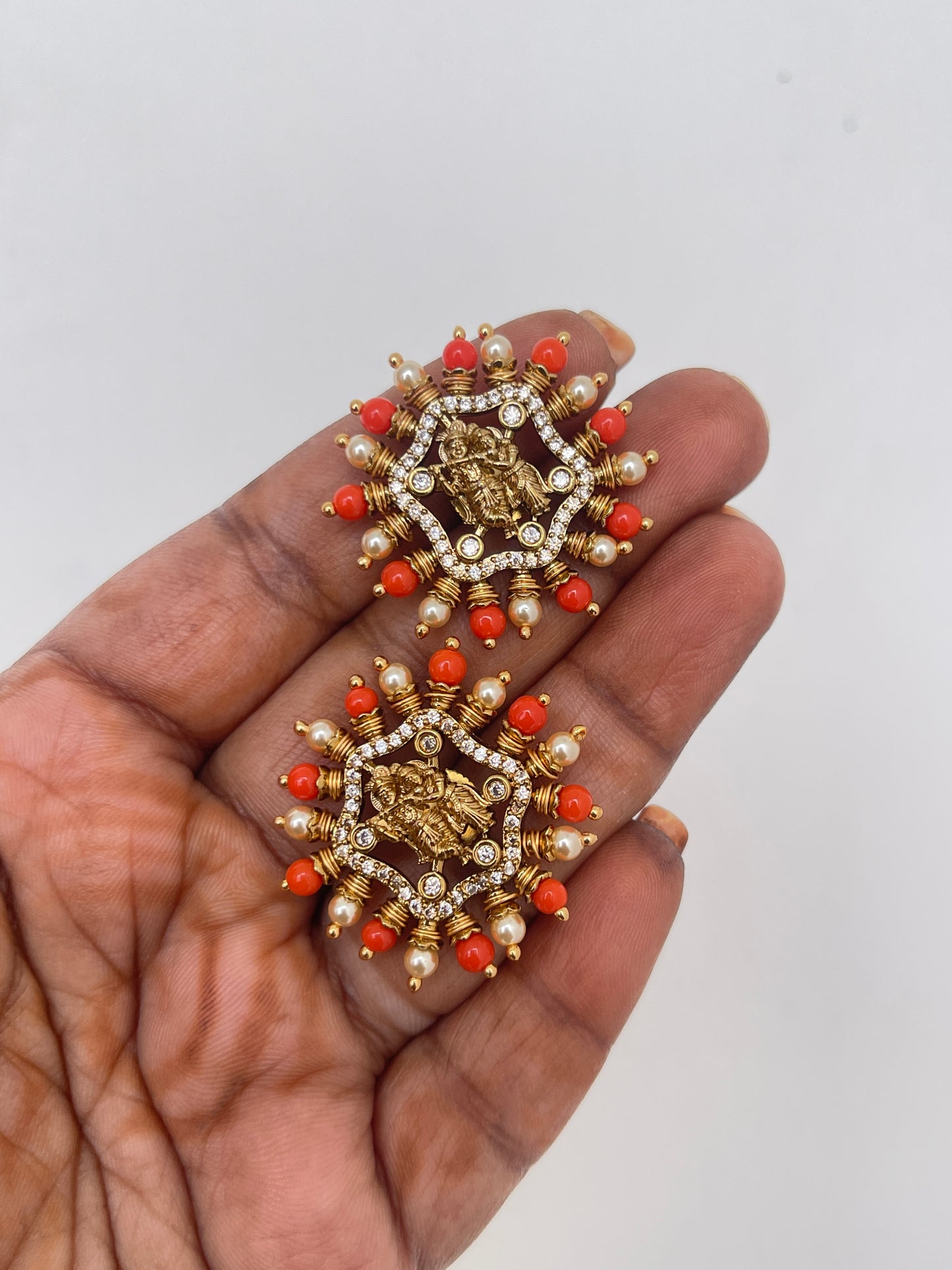 Coral radhakrishna studs.. Eg1508