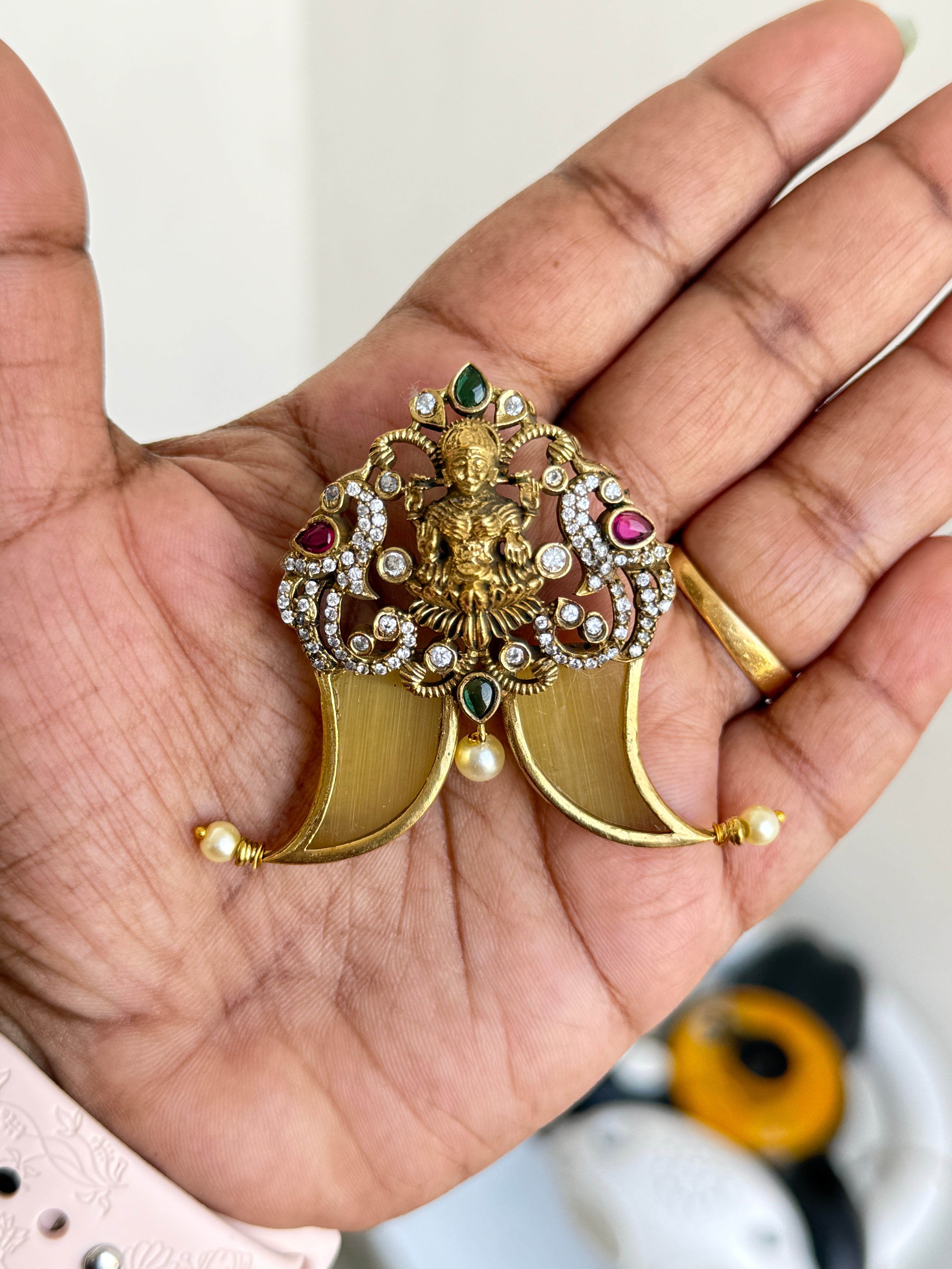 Puligoru pendant pg001