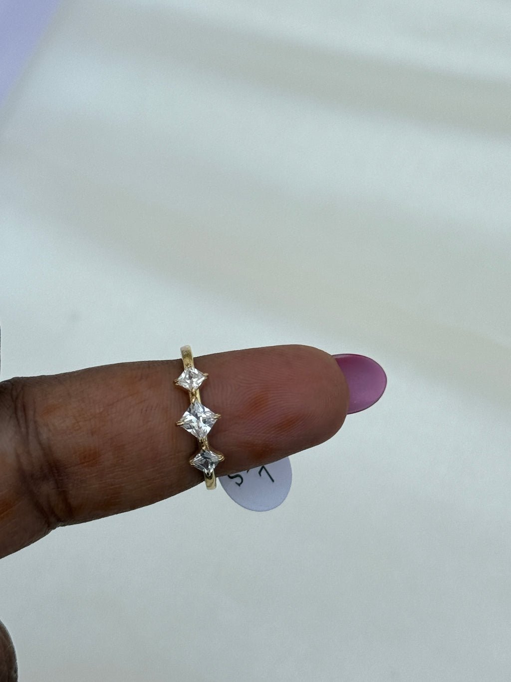 Rg049 anti tarnish 3 stones finger ring