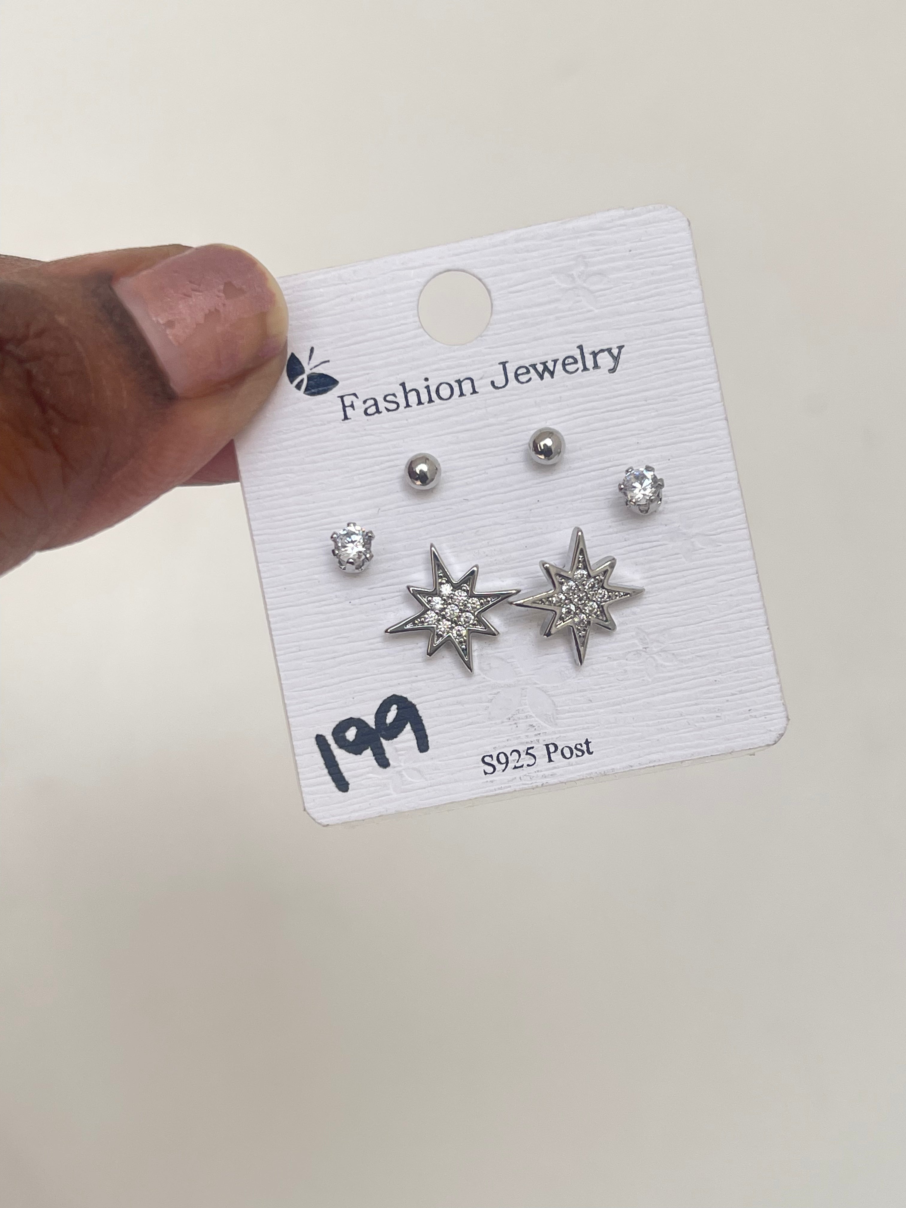 Silver Star pack of 3 studs