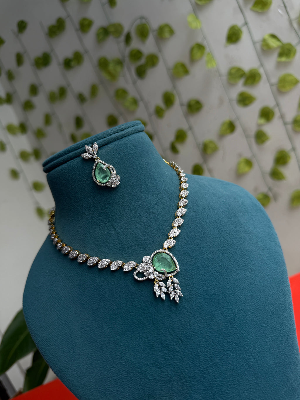 Mint Green Pear diamond  finish Neckset with earrings ns258