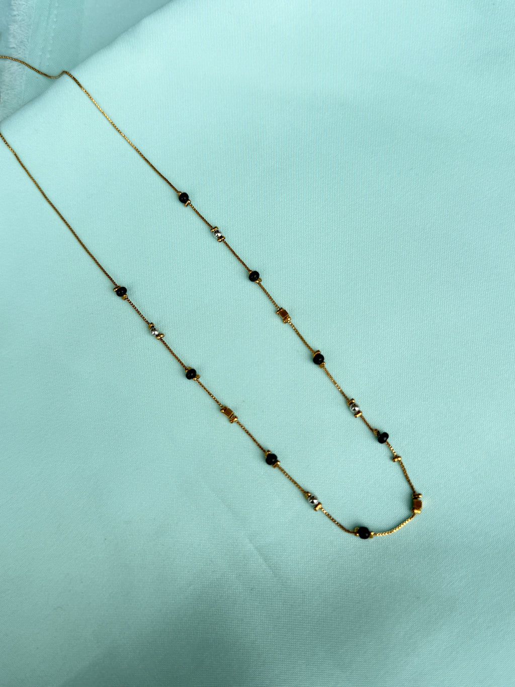 Bb142 single line 18 Inches Black beads