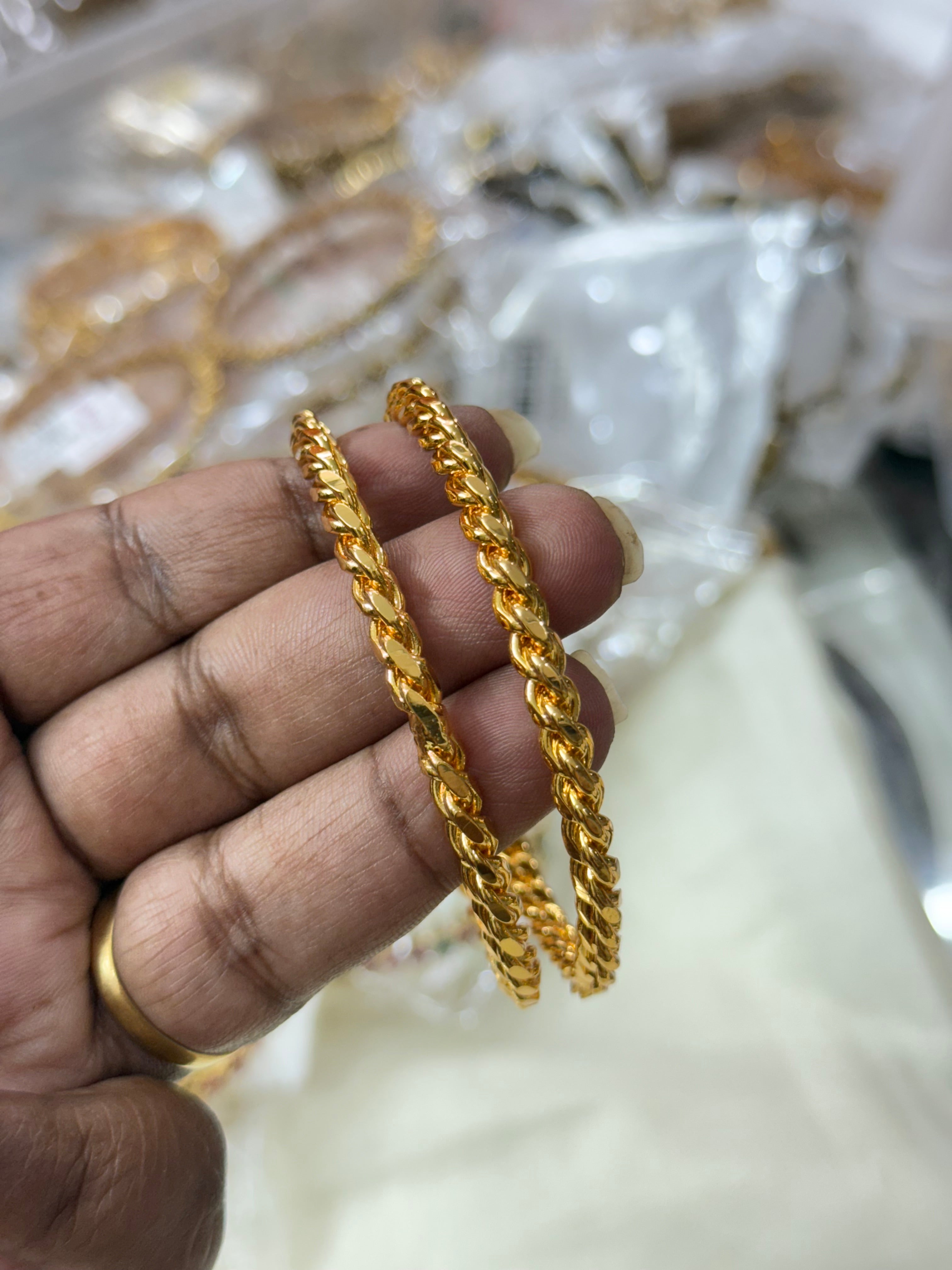 Available size 2-6
Dailywear bangles bg1543 pb518