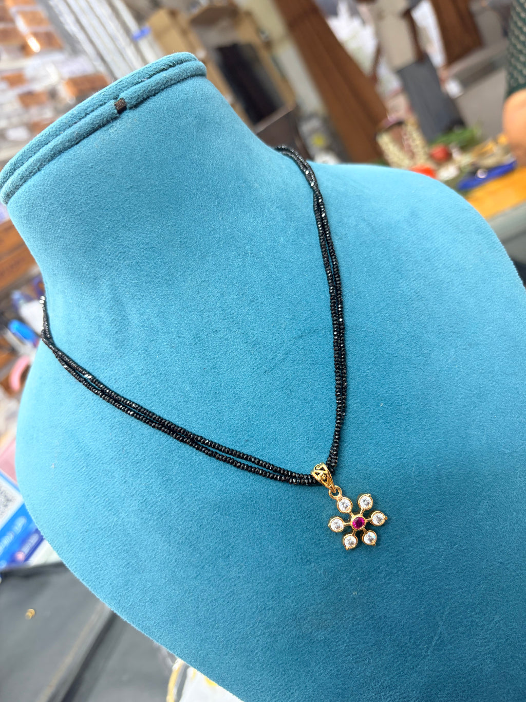 Unique 2 layers 18 inches with Panchaloham pendant crystal black beads bb351