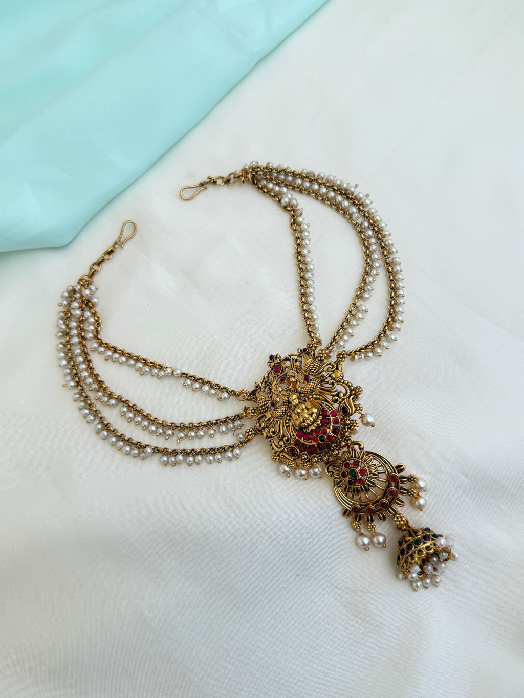 Jd007 peacock lakshmi devi 3 layer's pearls jadabilla