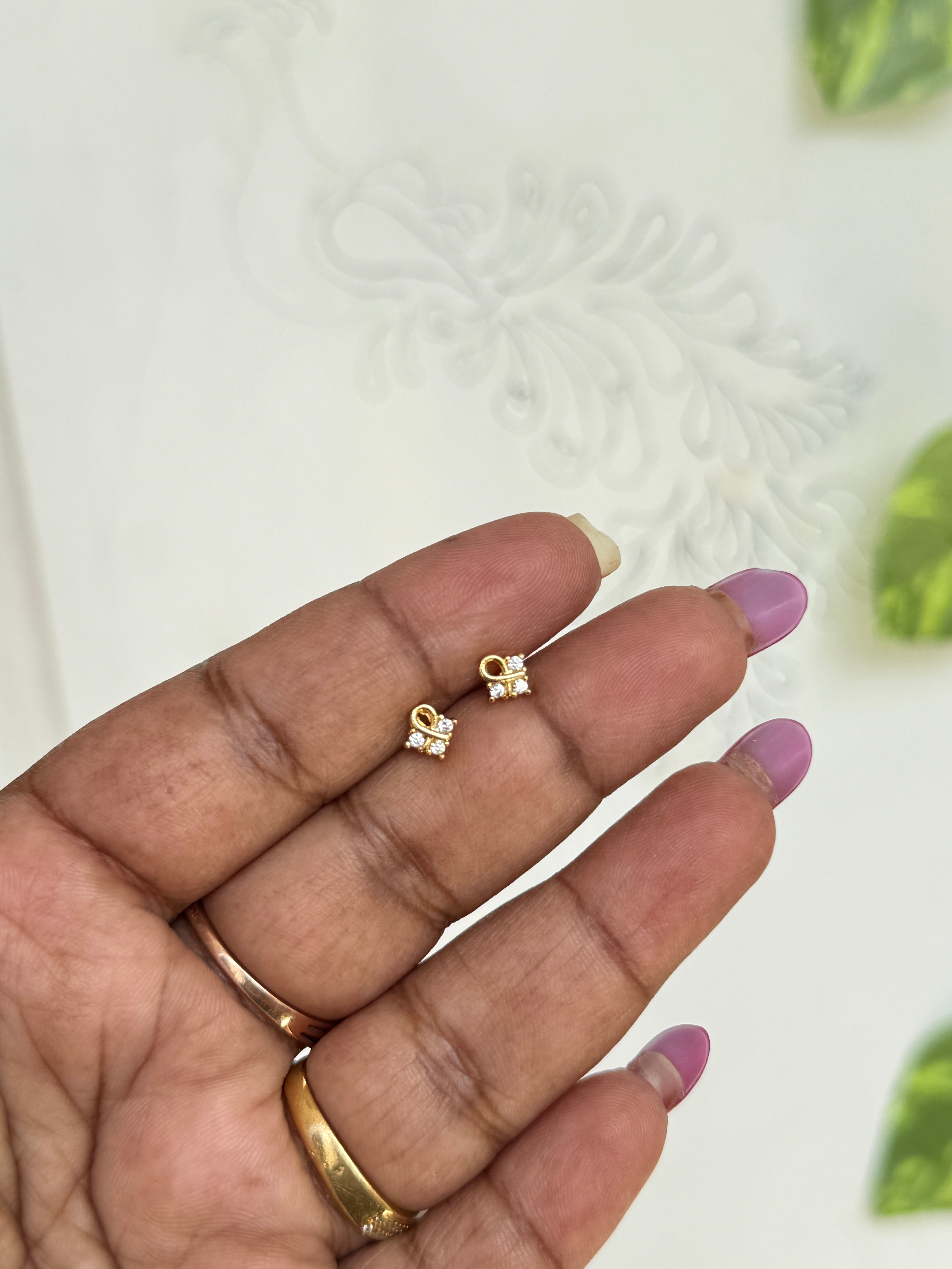 St092 anti tarnish studs