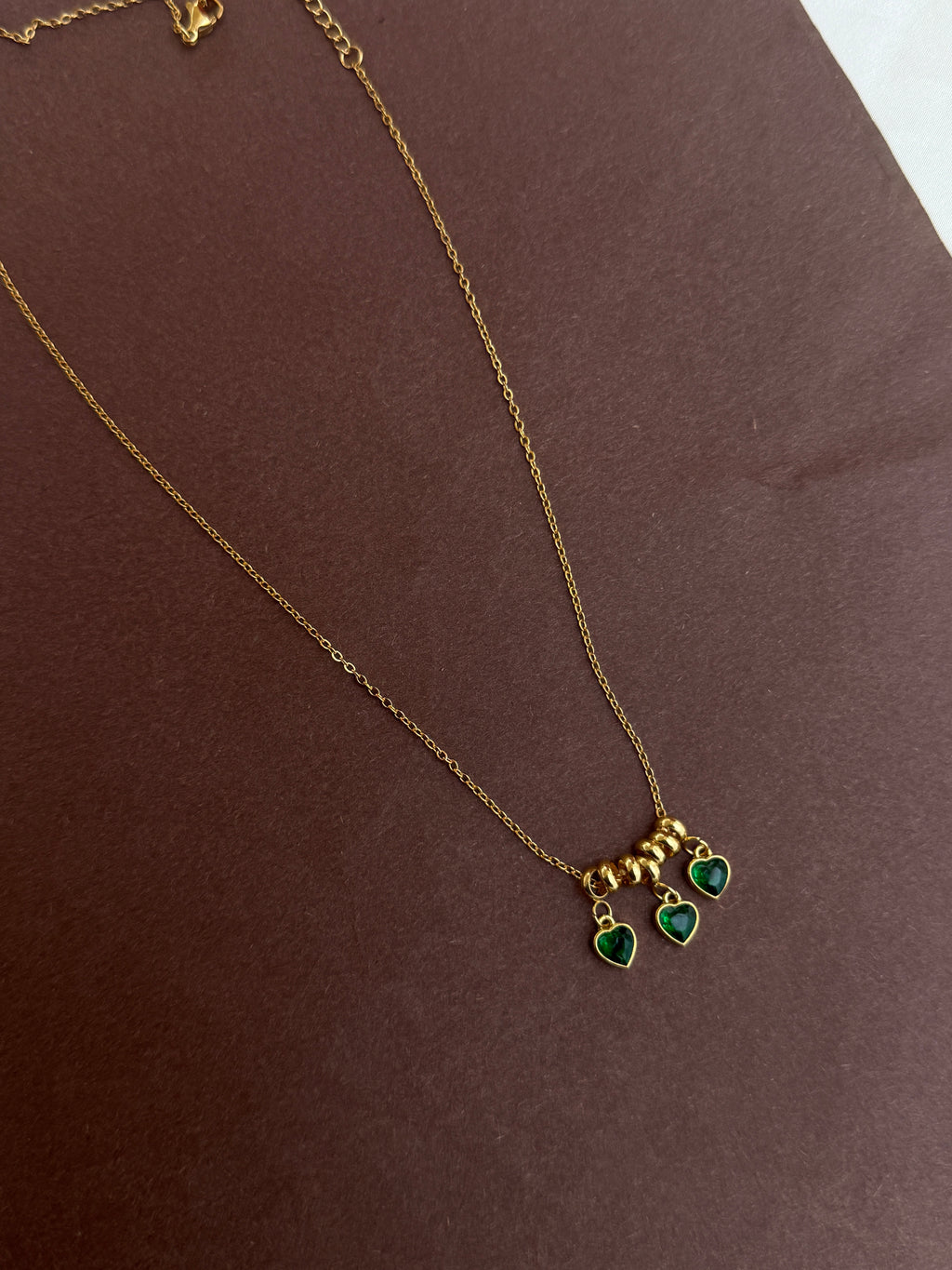 Dc035 anti tarnish daily wear green heart chain
