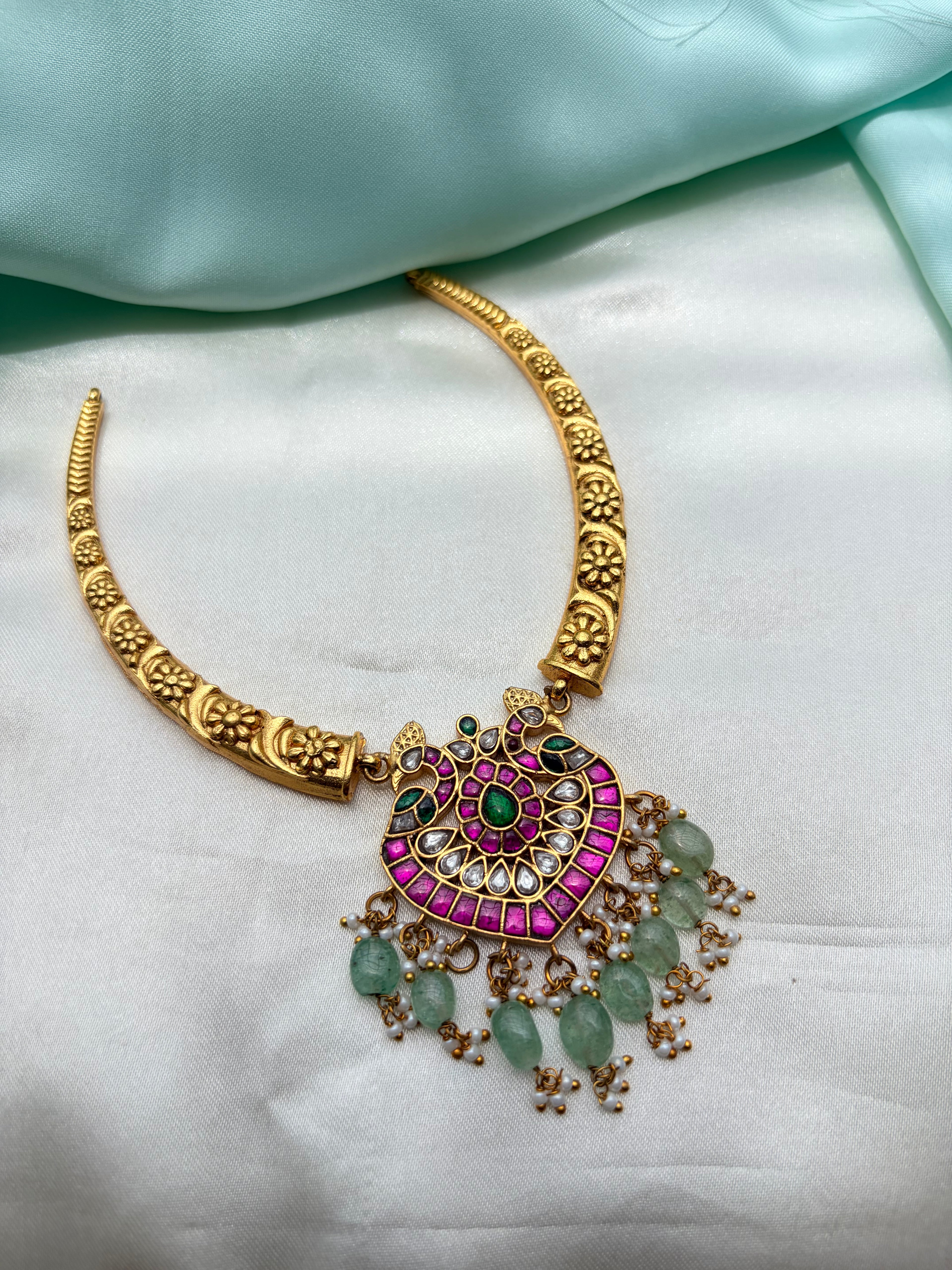 Jadau Kundan peacock with green beads kante neckset ns233