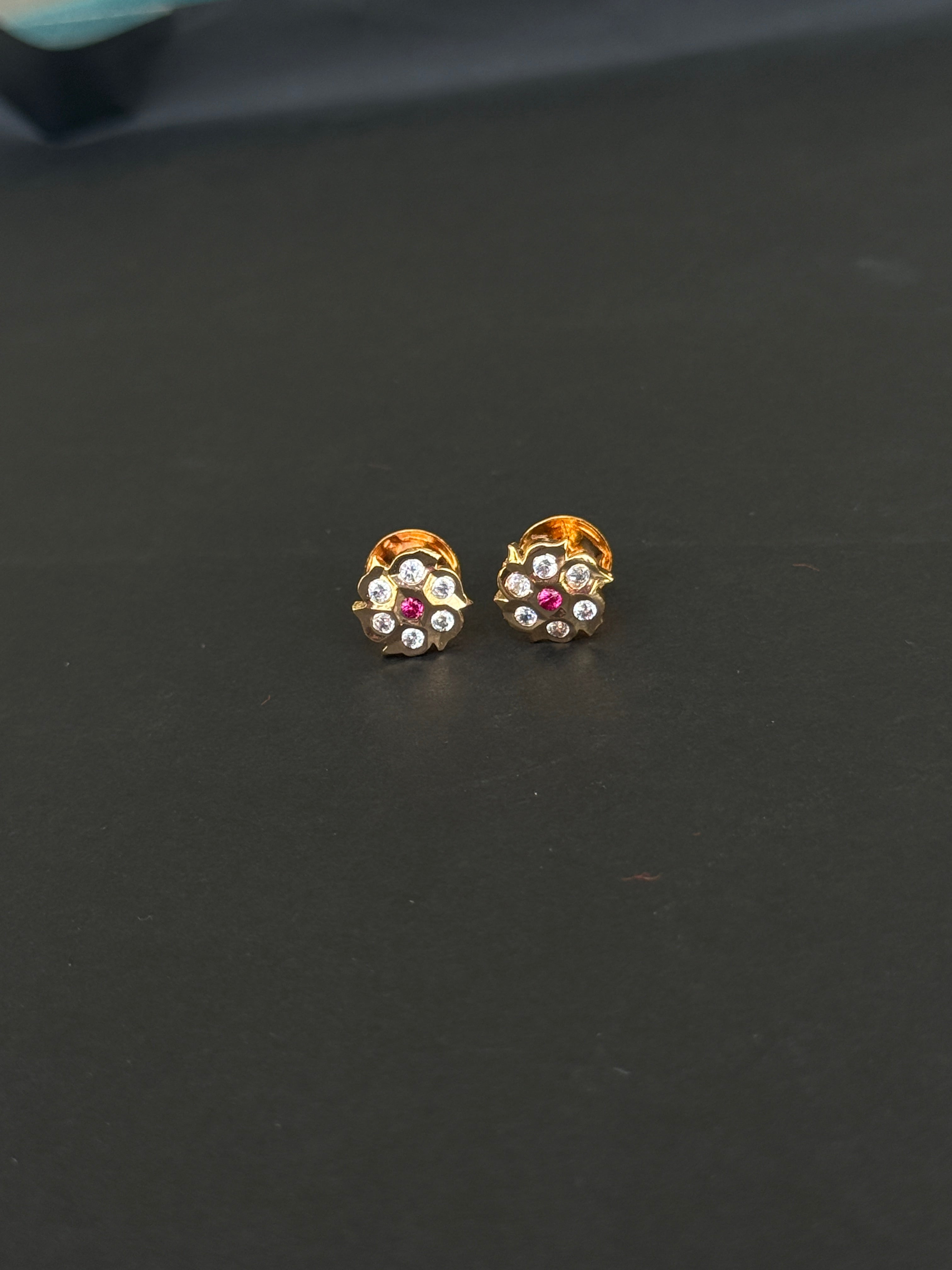 Ph010 small  screw back panchaloham studs