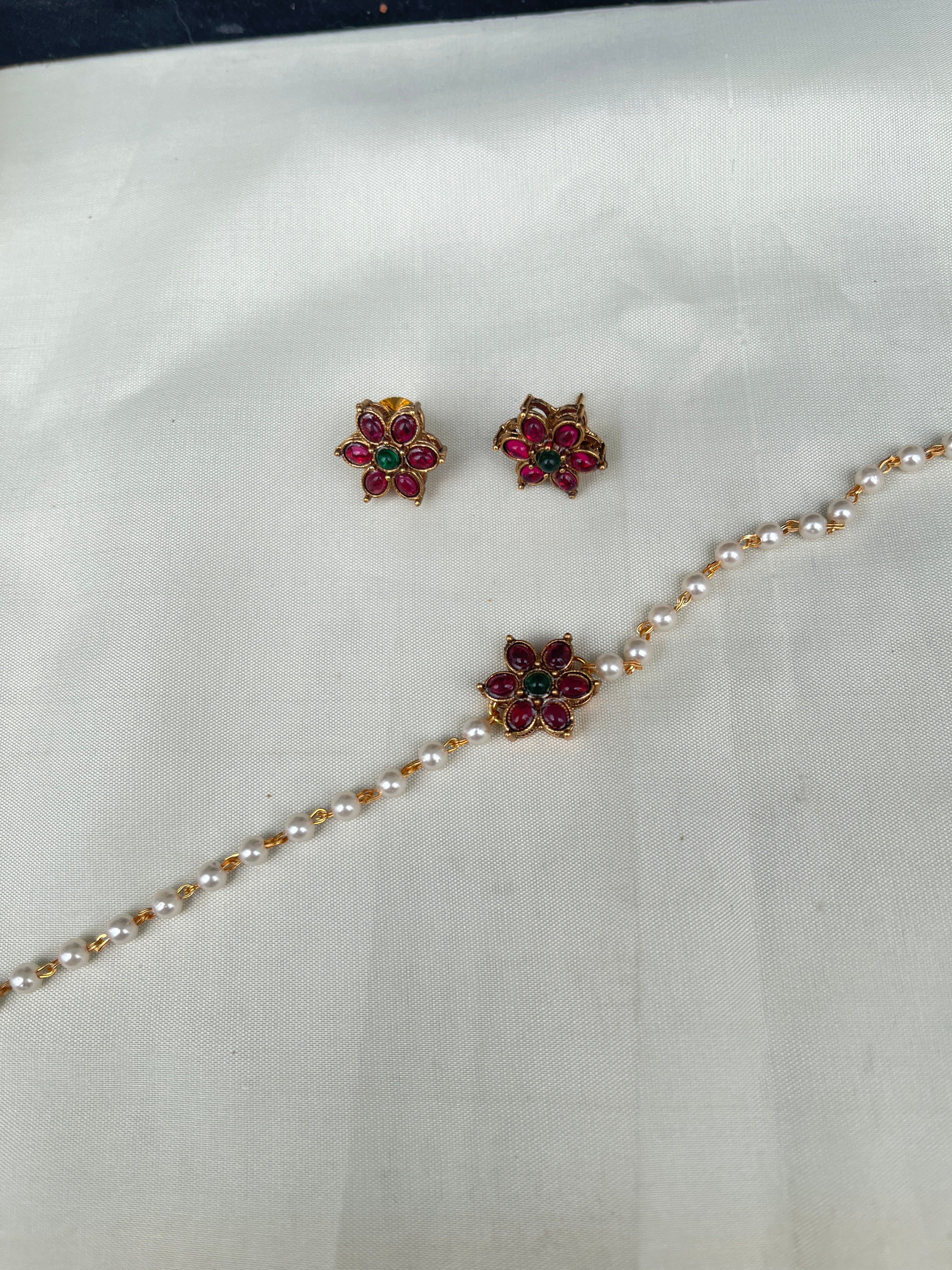 Pearl choker for kids and adults with earrings ch006